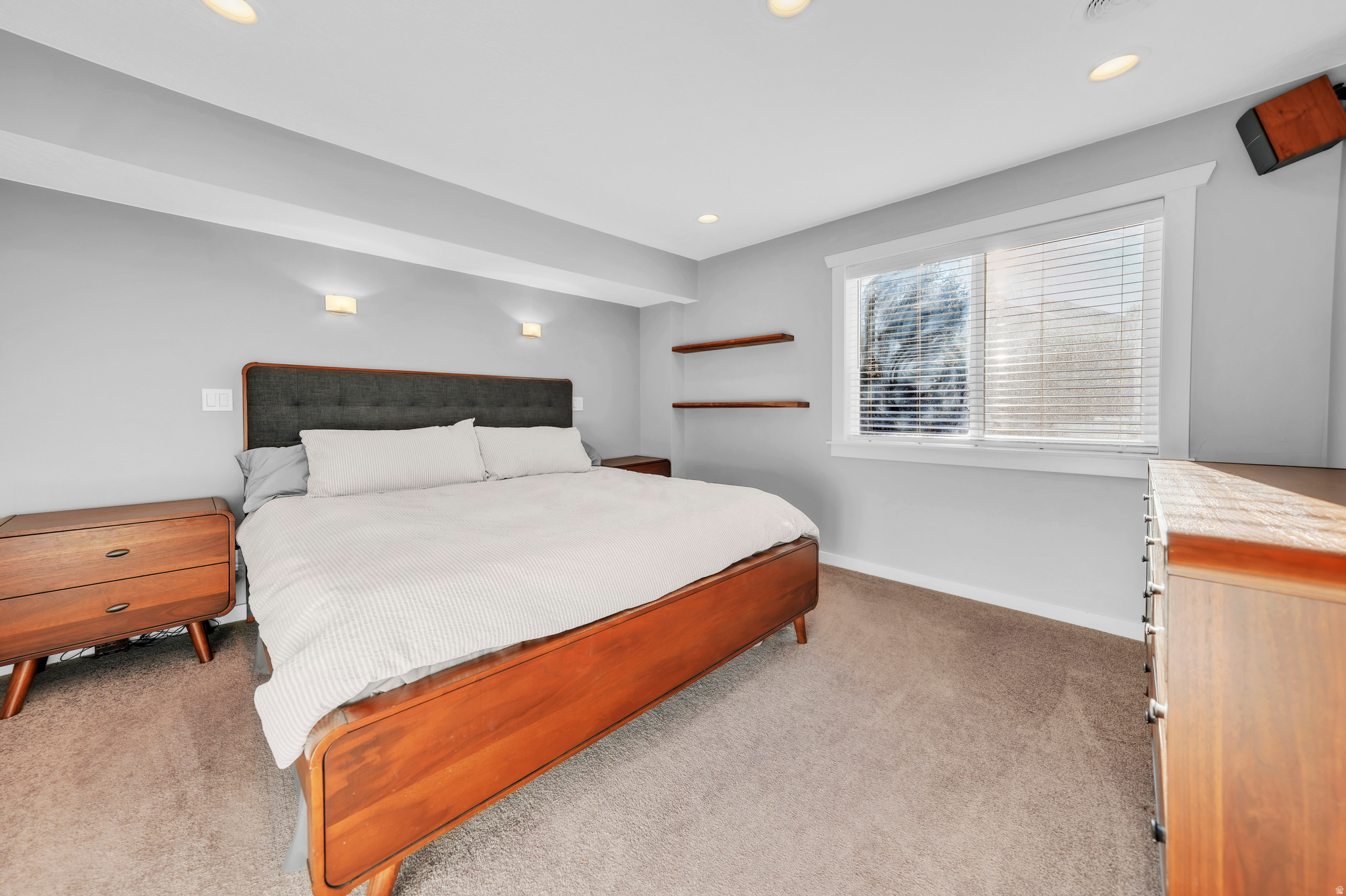 NORTH FIELD ESTATES SUBD - Residential
