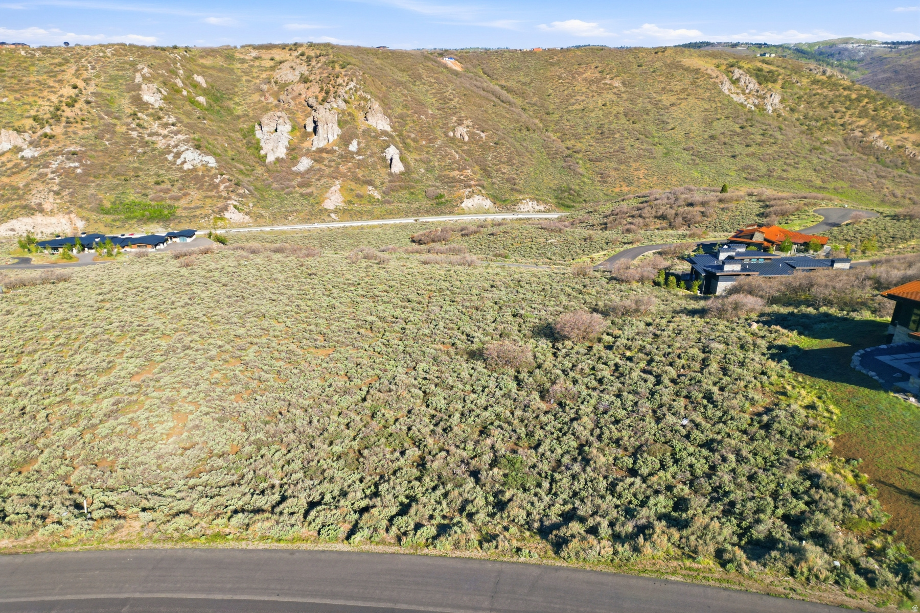 NORTHGATE CANYON - Land