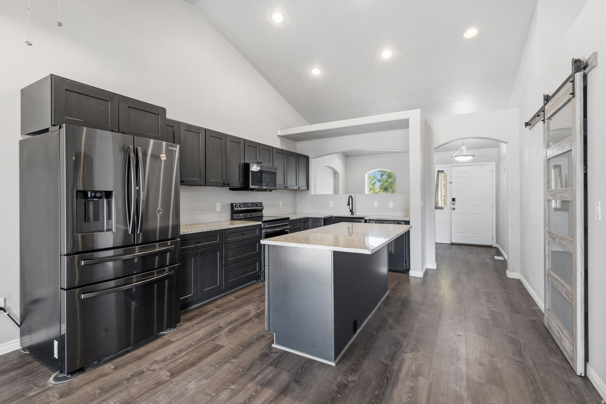 HUNTER VILLAGE - Residential