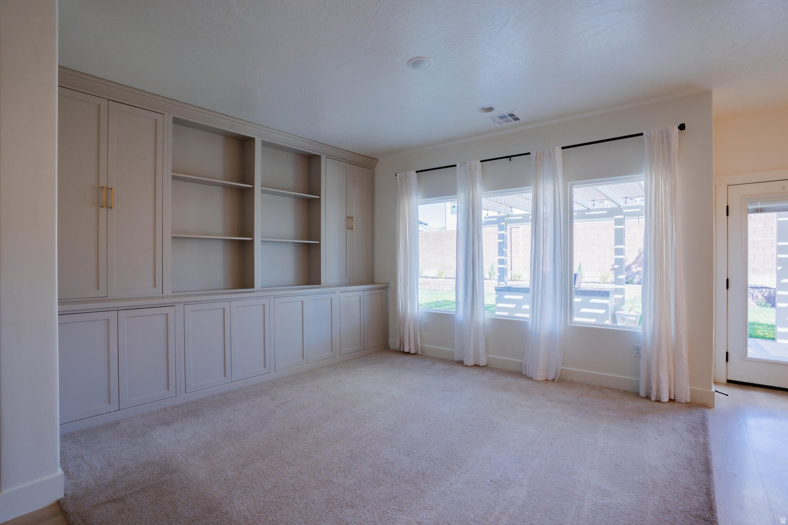 SAGE CANYON PH 10 - Residential