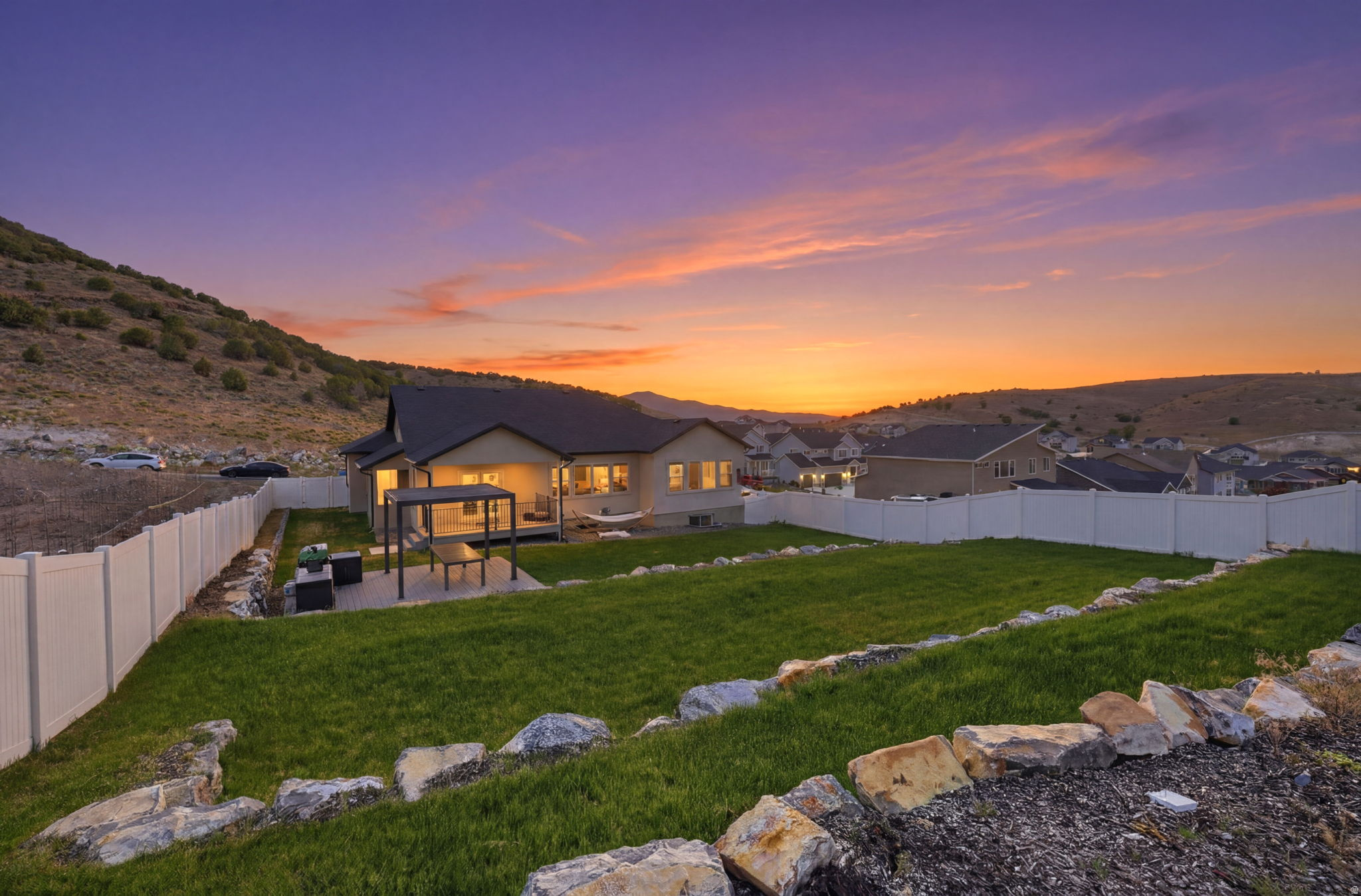 RIDGE - Residential