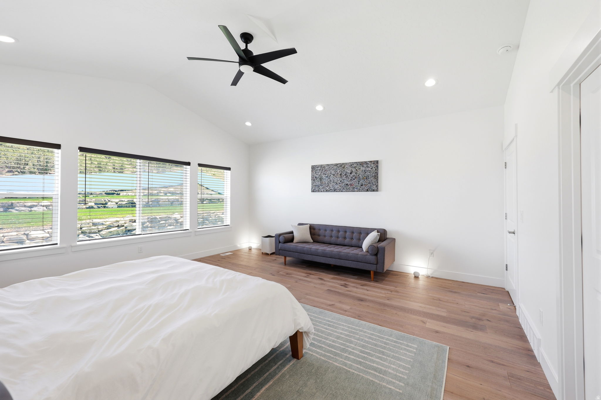 RIDGE - Residential