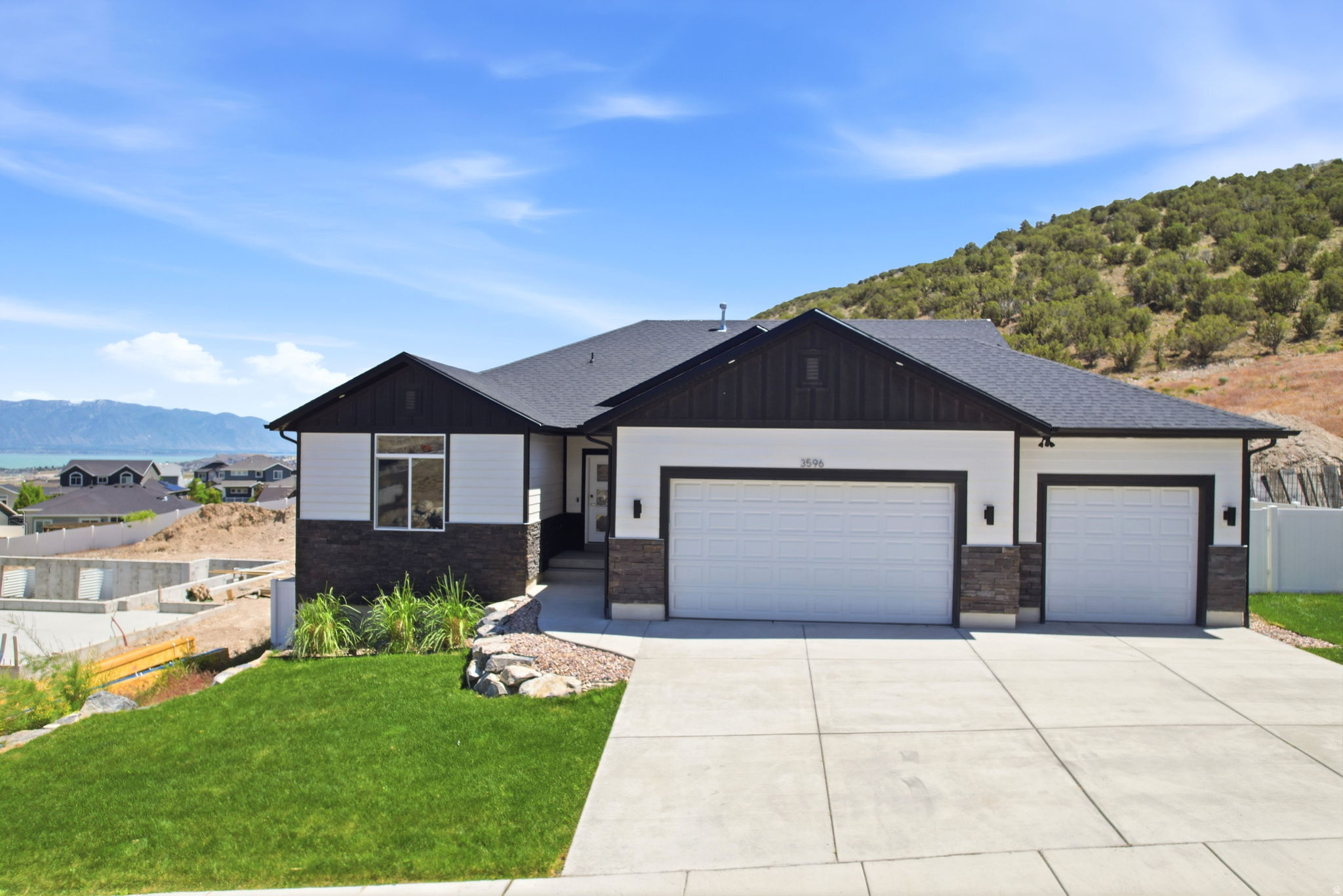 RIDGE - Residential