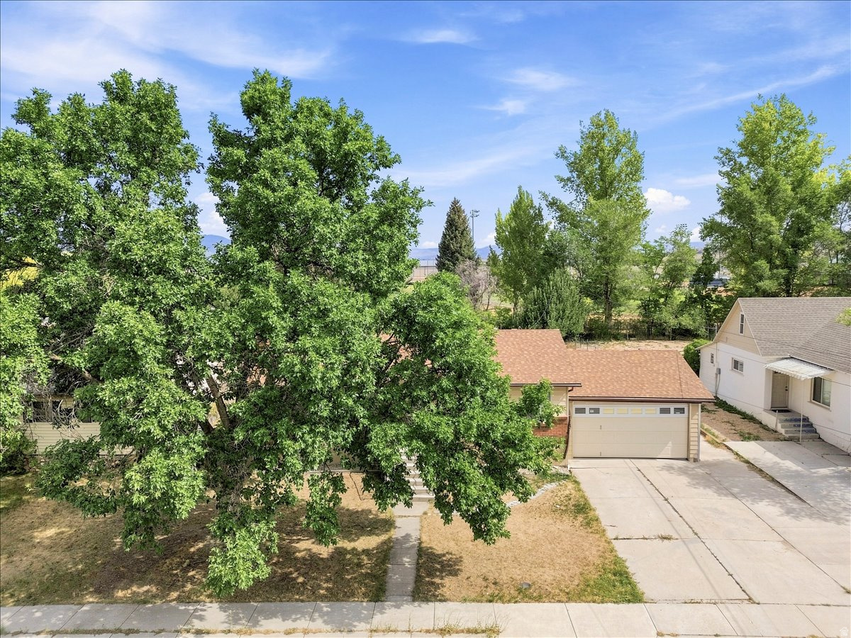EPHRAIM - Residential