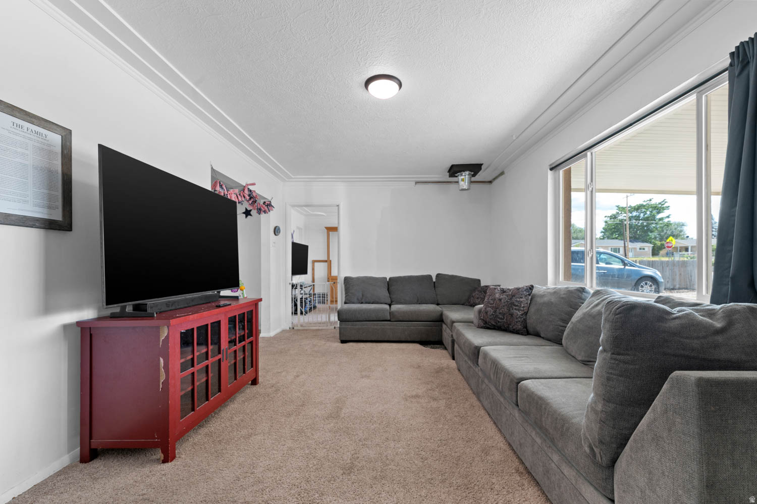 HOFFMAN HEIGHTS - Residential
