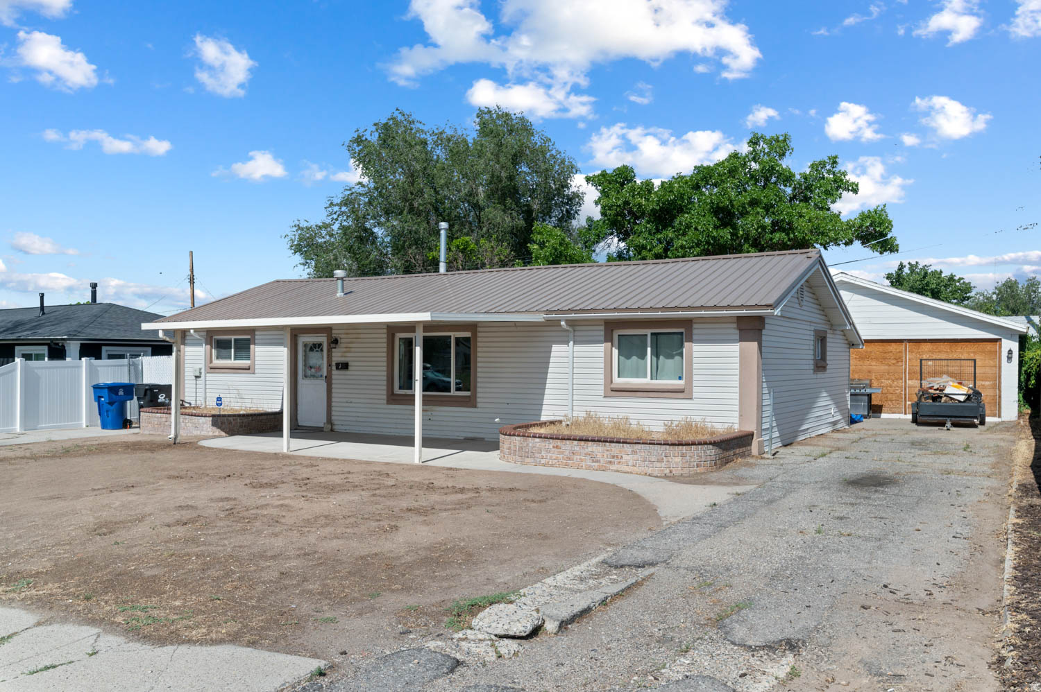 HOFFMAN HEIGHTS - Residential
