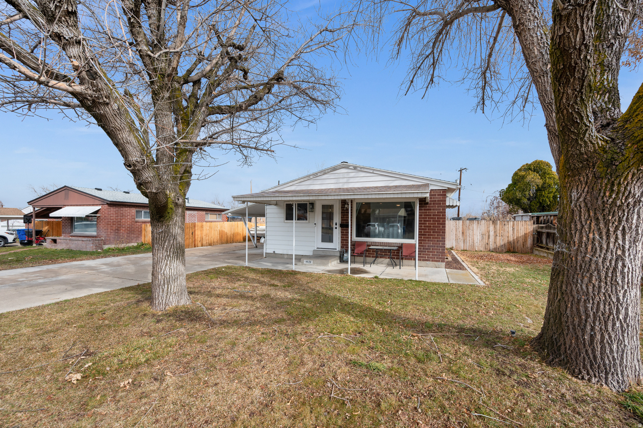 OQUIRRH HILLS #4 - Residential