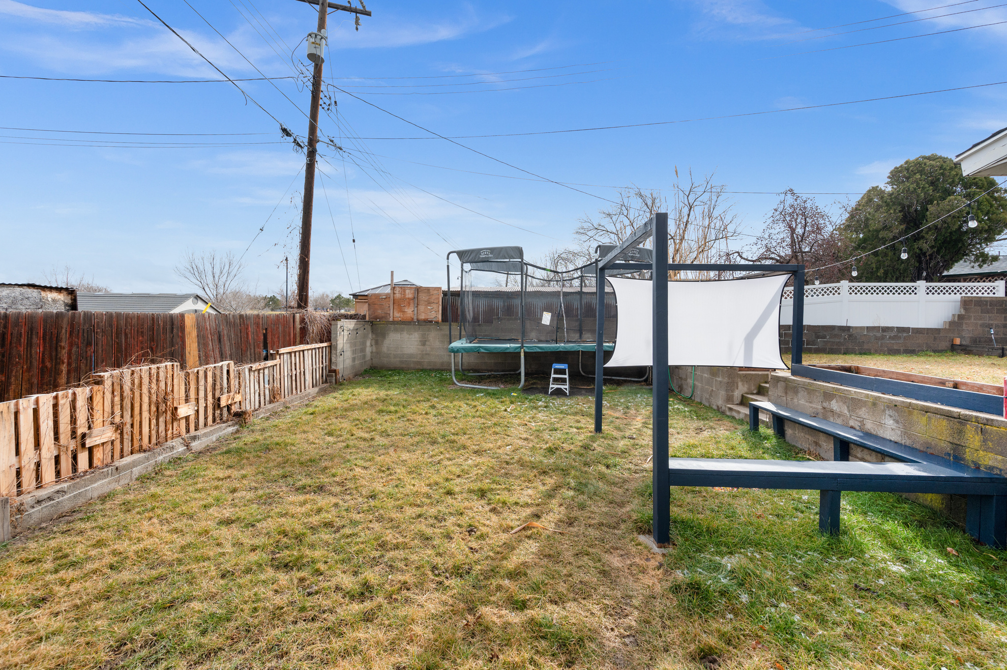 OQUIRRH HILLS #4 - Residential