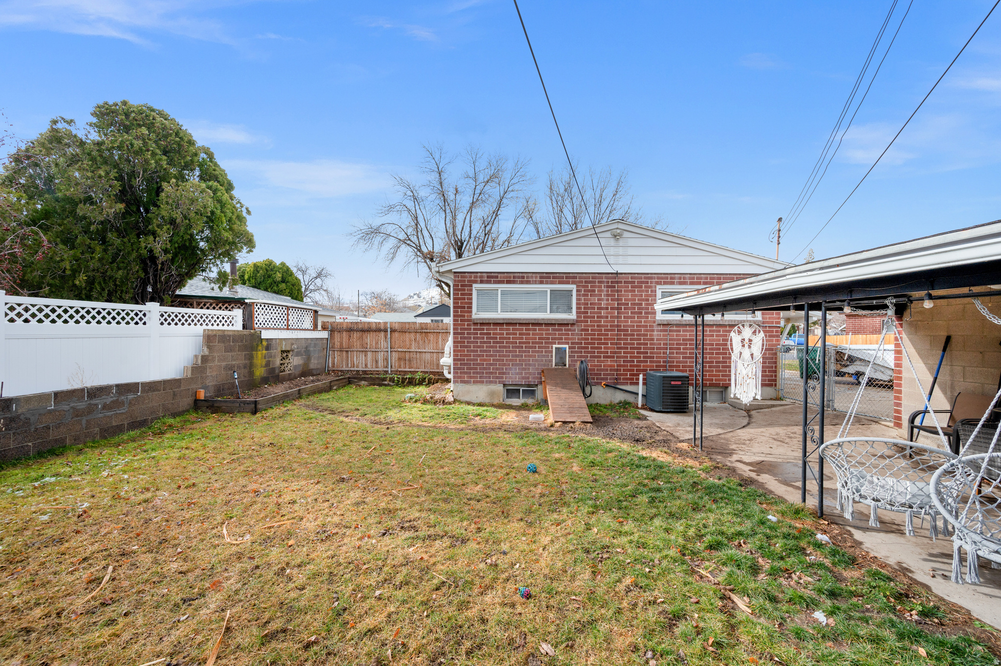 OQUIRRH HILLS #4 - Residential