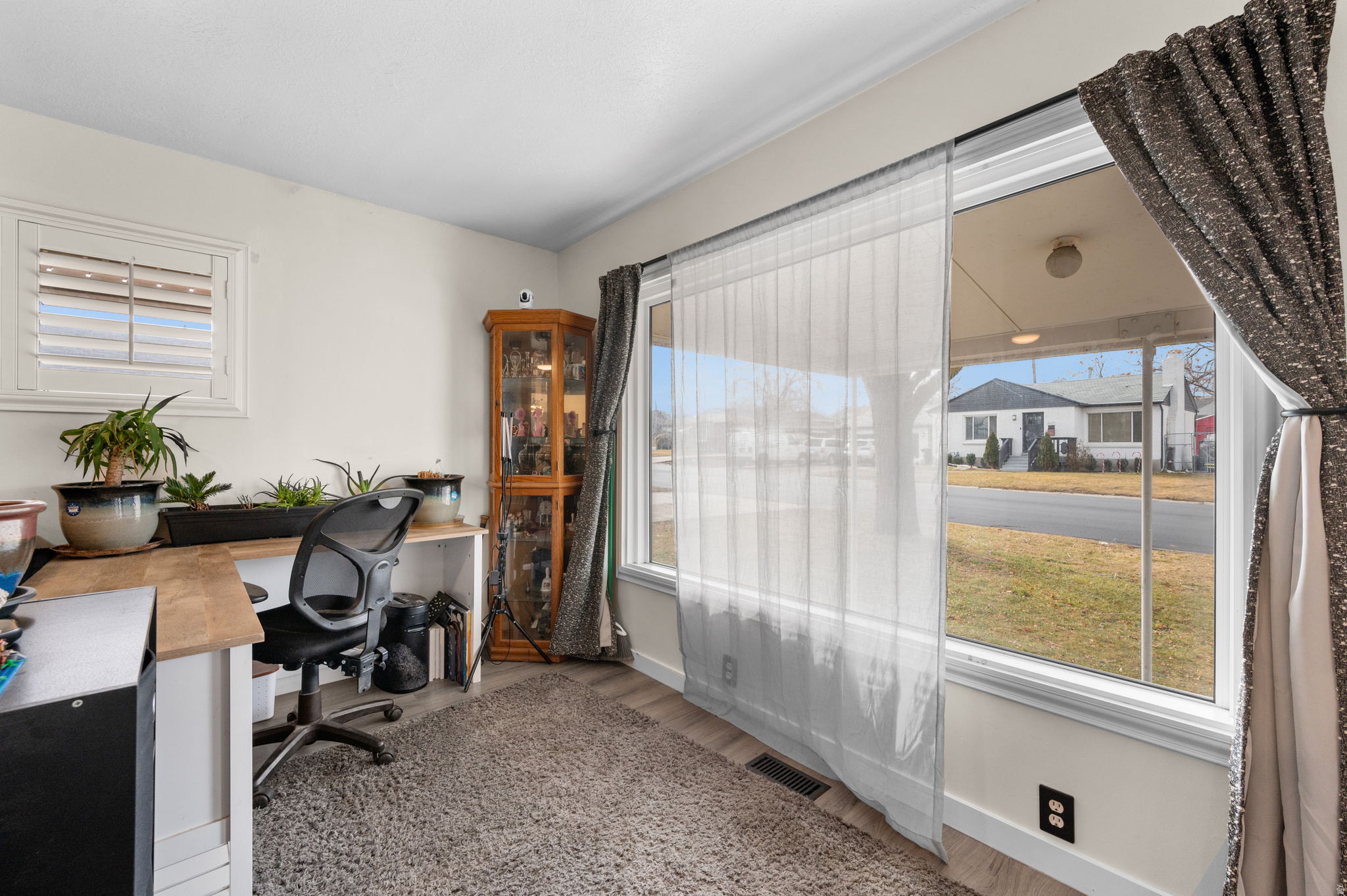 OQUIRRH HILLS #4 - Residential