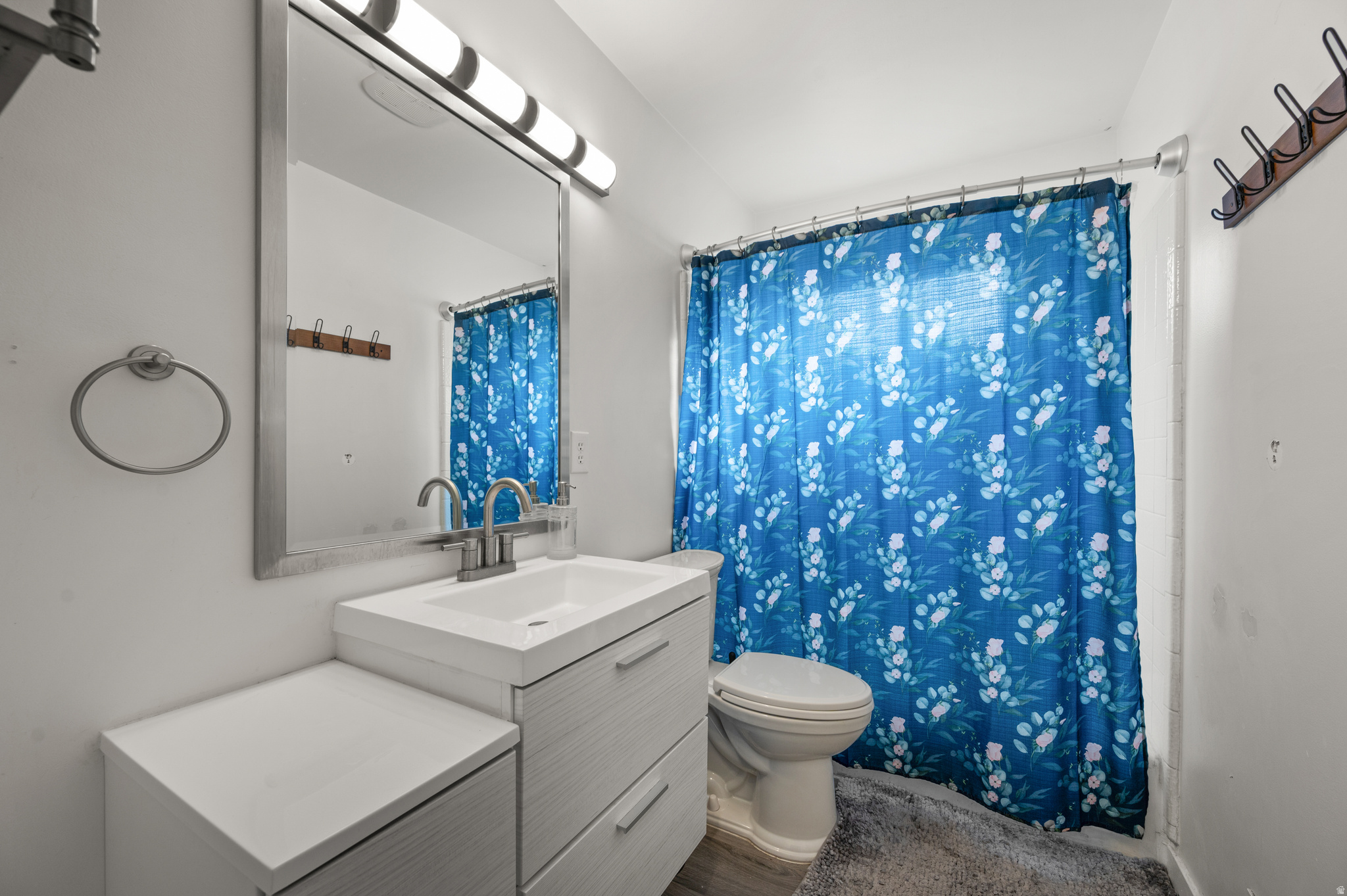OQUIRRH HILLS #4 - Residential