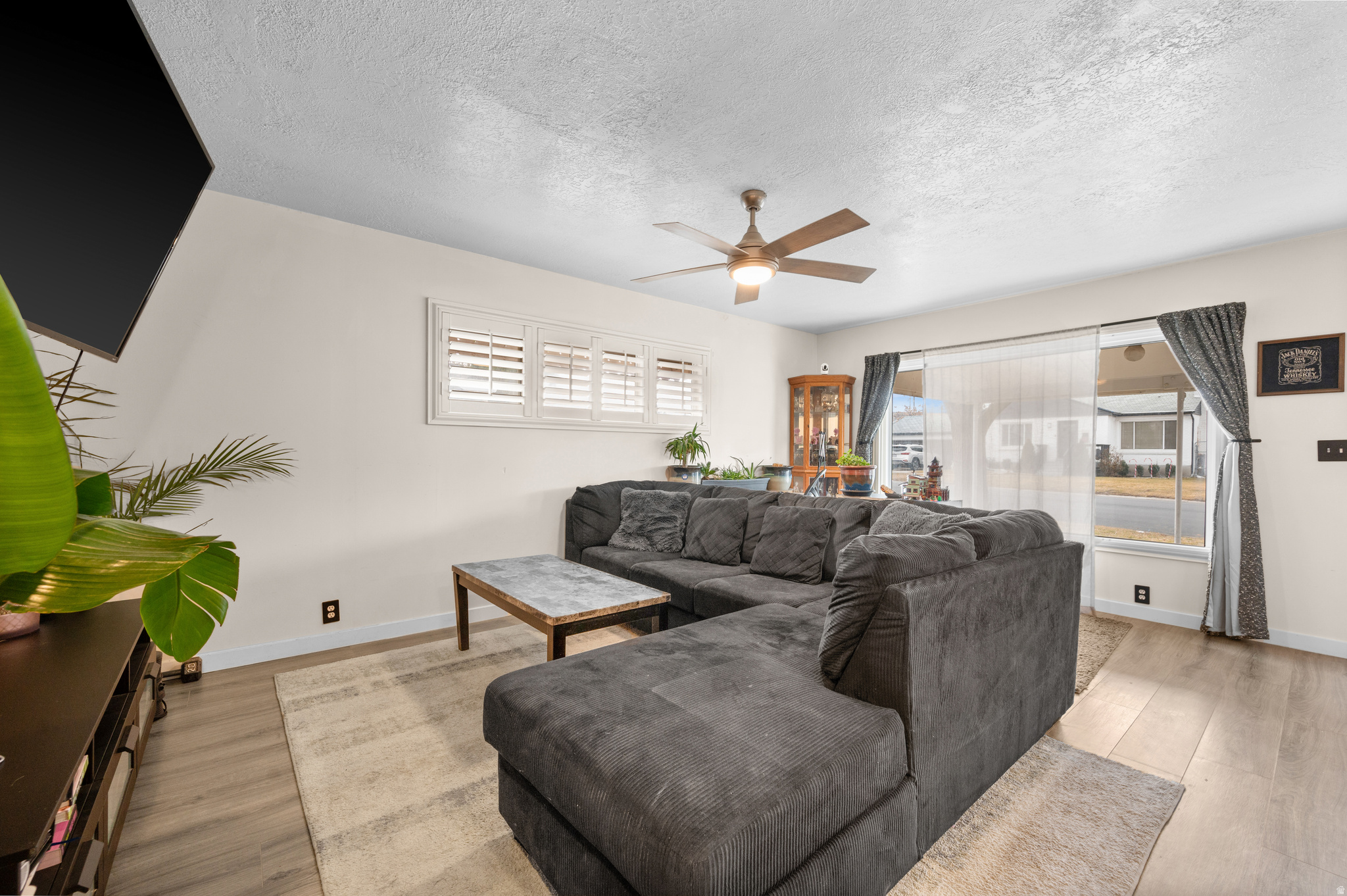 OQUIRRH HILLS #4 - Residential