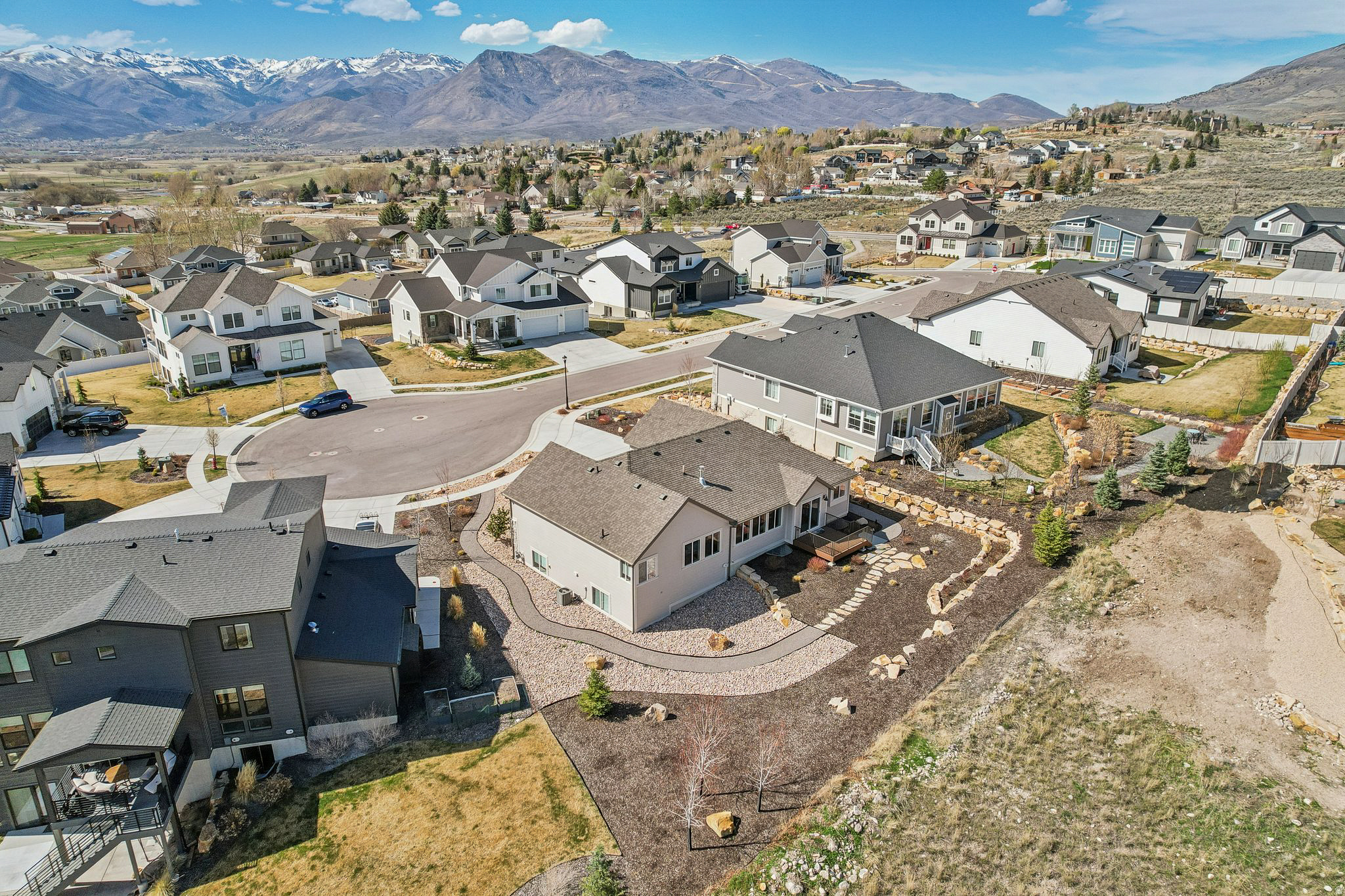 STONE CREEK - Residential