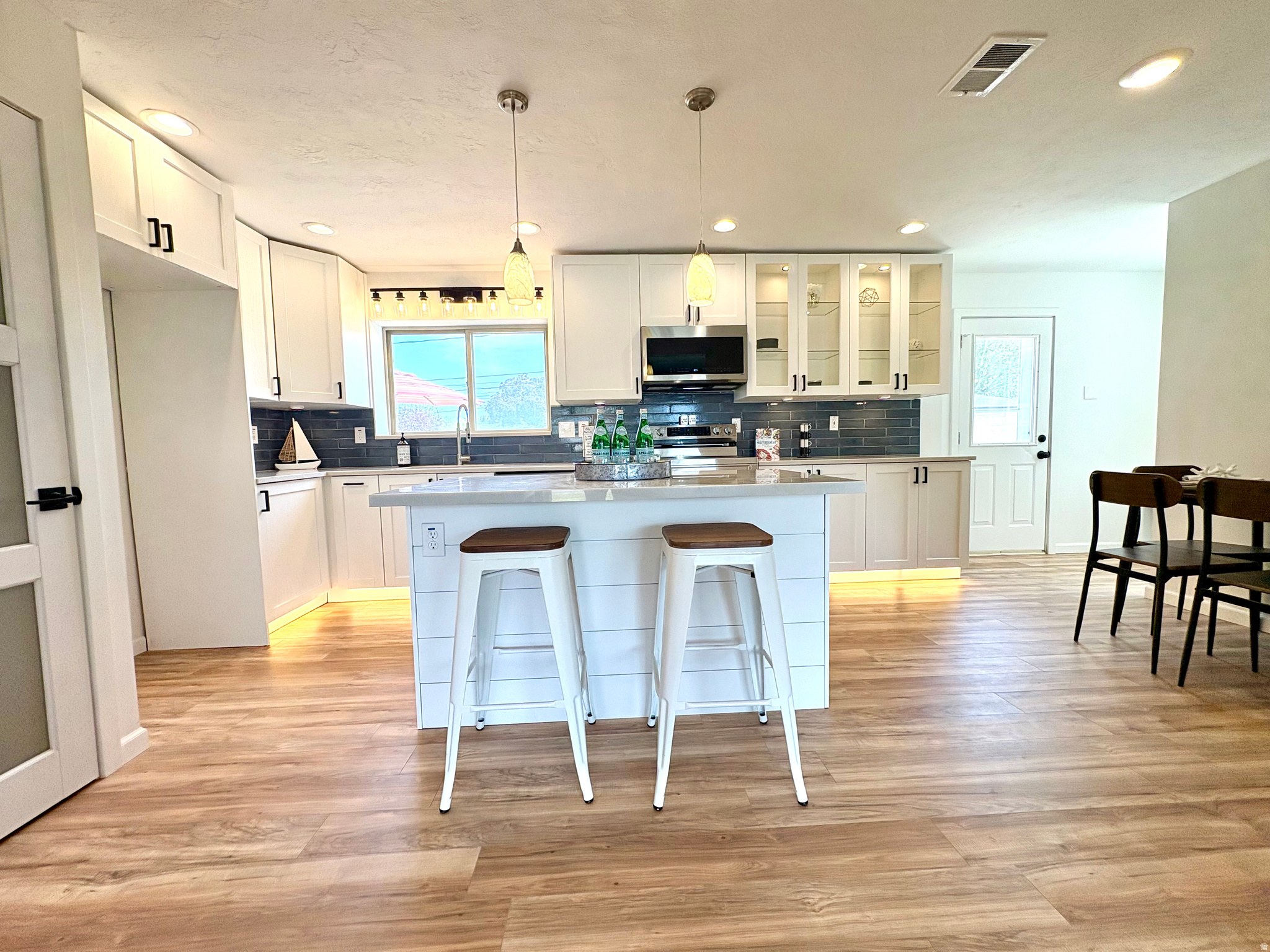 HOFFMAN HEIGHTS - Residential