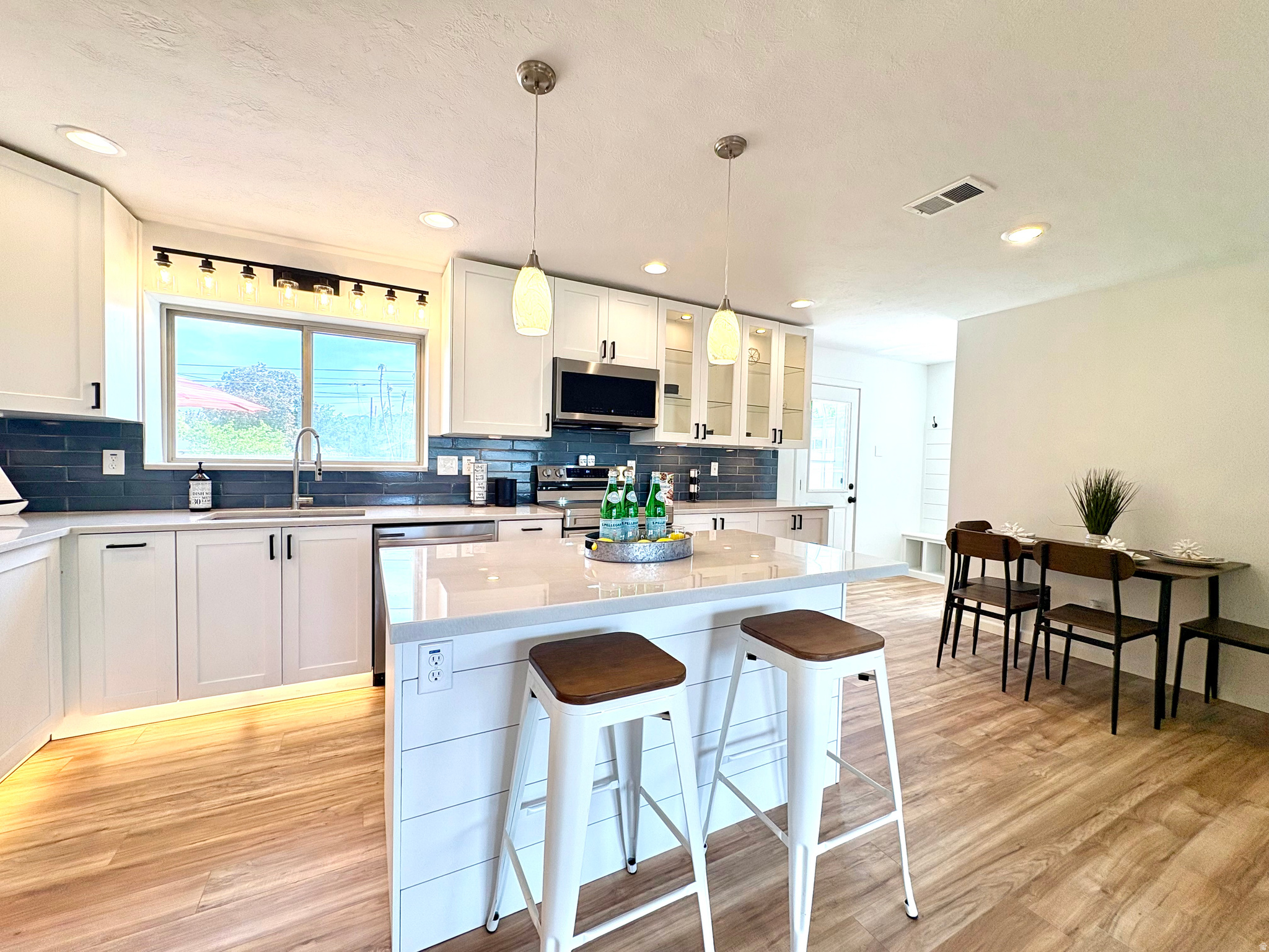 HOFFMAN HEIGHTS - Residential