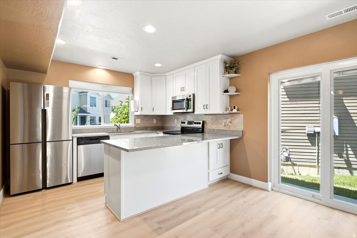 NORTH PARK MEADOW - Residential