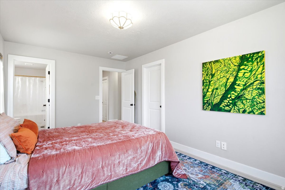 NORTH PARK MEADOW - Residential