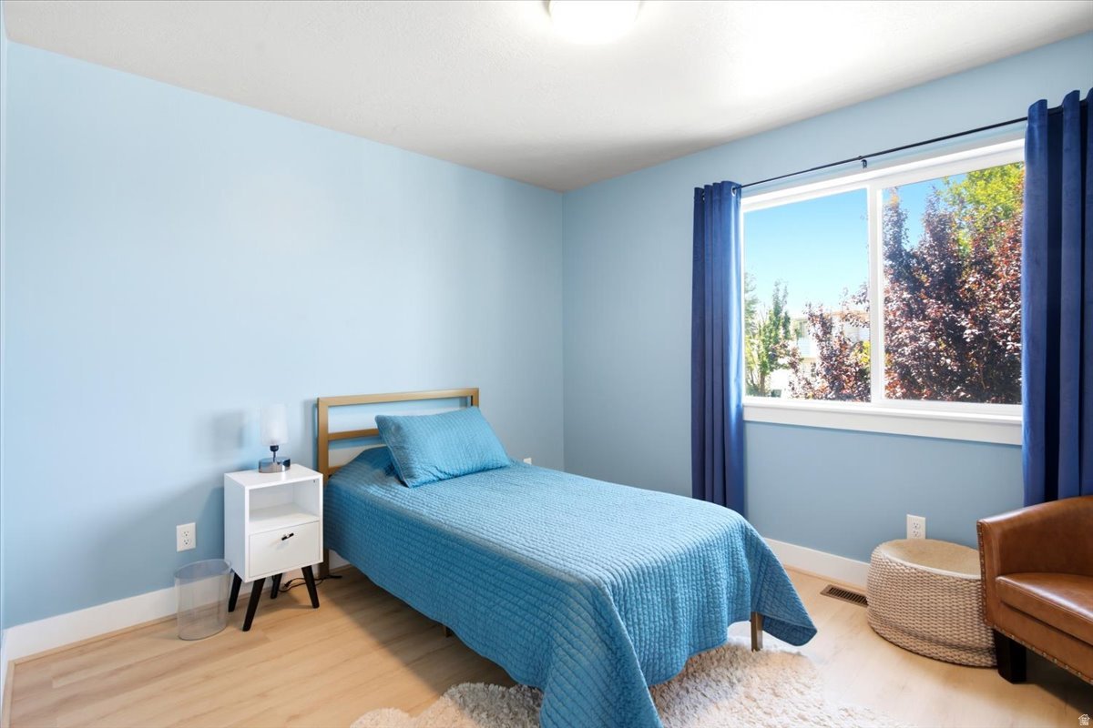 NORTH PARK MEADOW - Residential