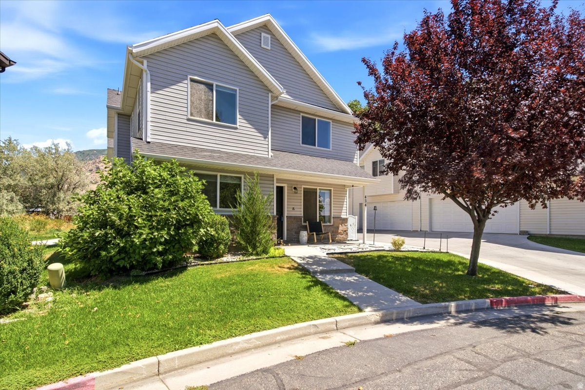 NORTH PARK MEADOW - Residential
