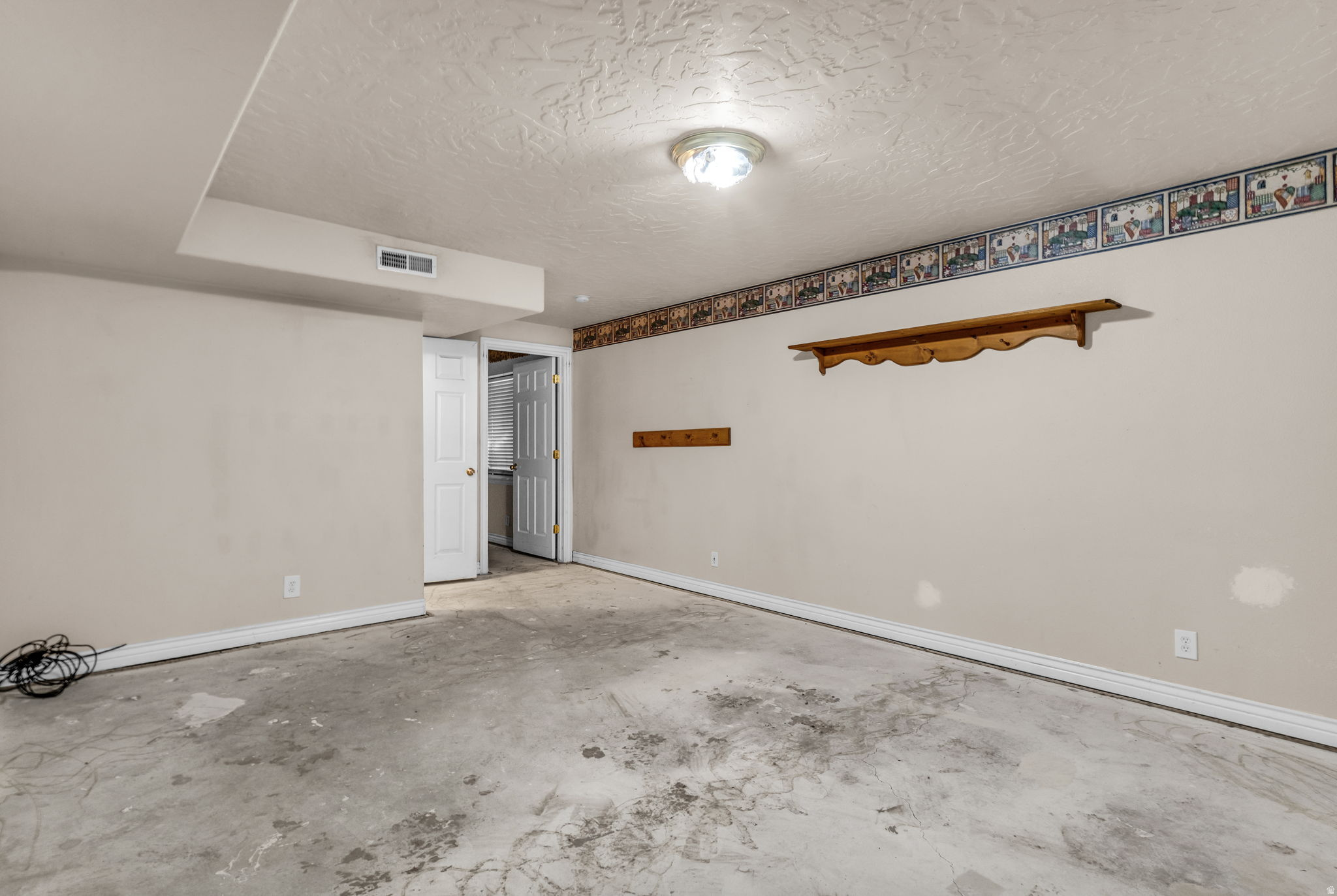 CANBERRA WEST - Residential