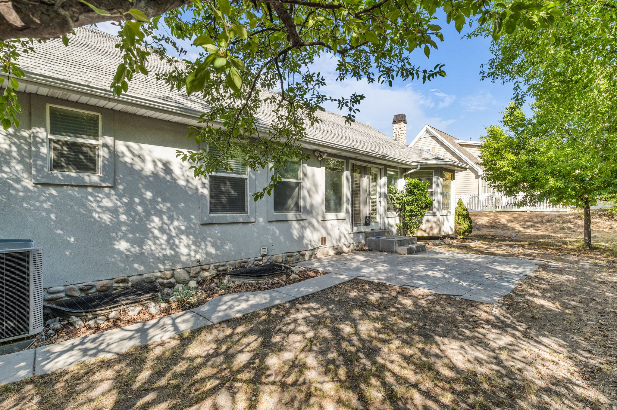 CANBERRA WEST - Residential