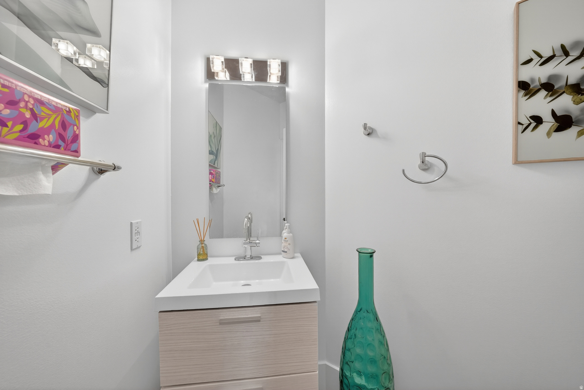 ENSIGN DOWNS PLAT H - Residential