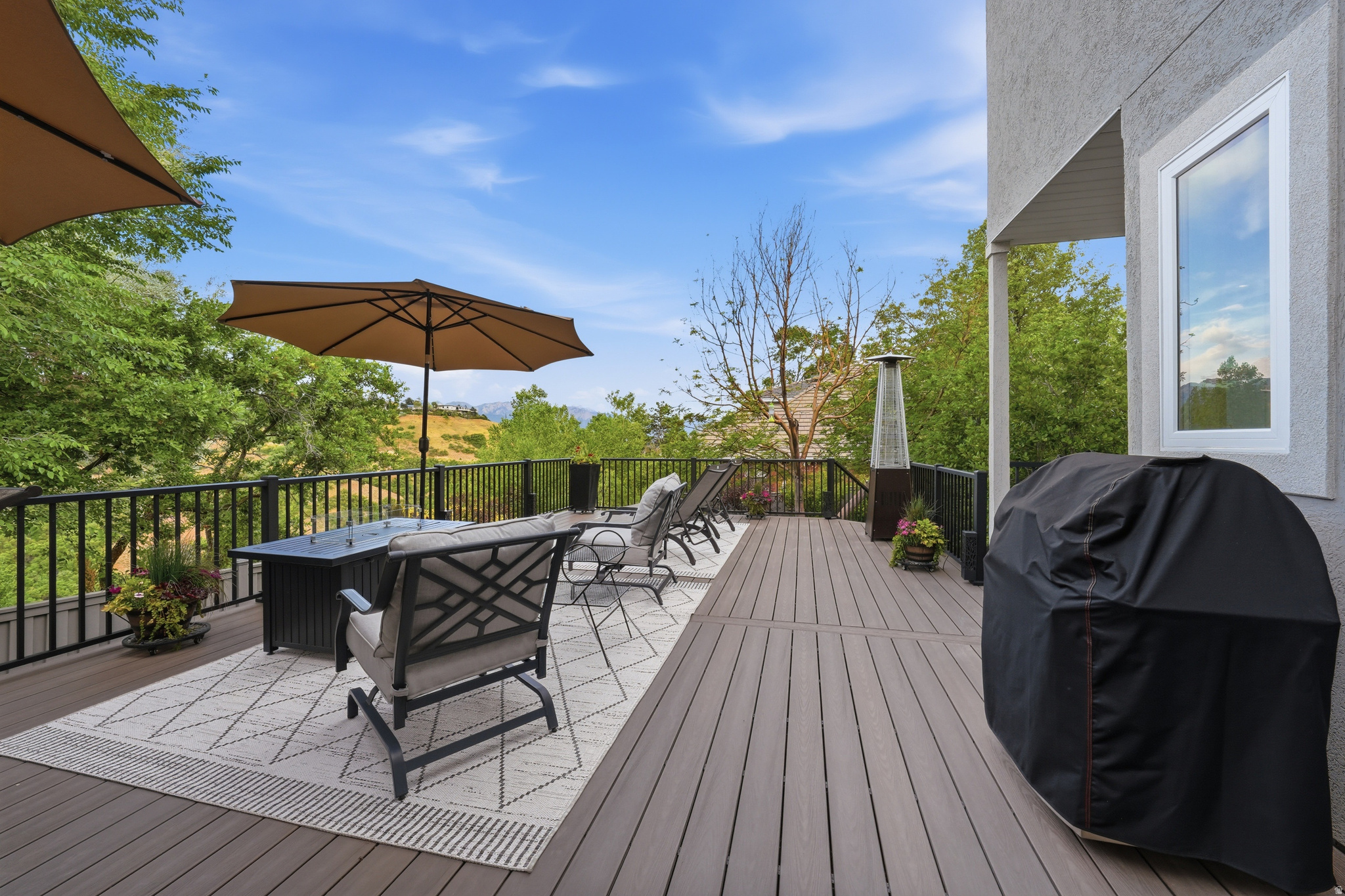 ENSIGN DOWNS PLAT H - Residential