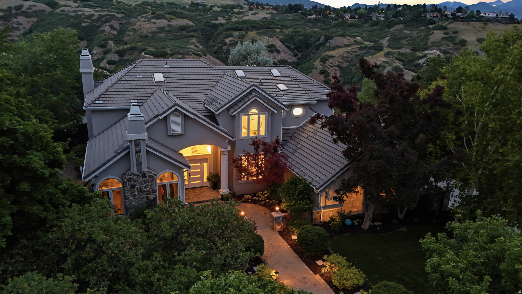 ENSIGN DOWNS PLAT H - Residential