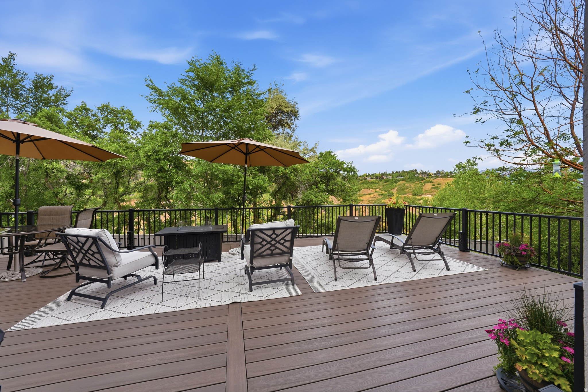 ENSIGN DOWNS PLAT H - Residential