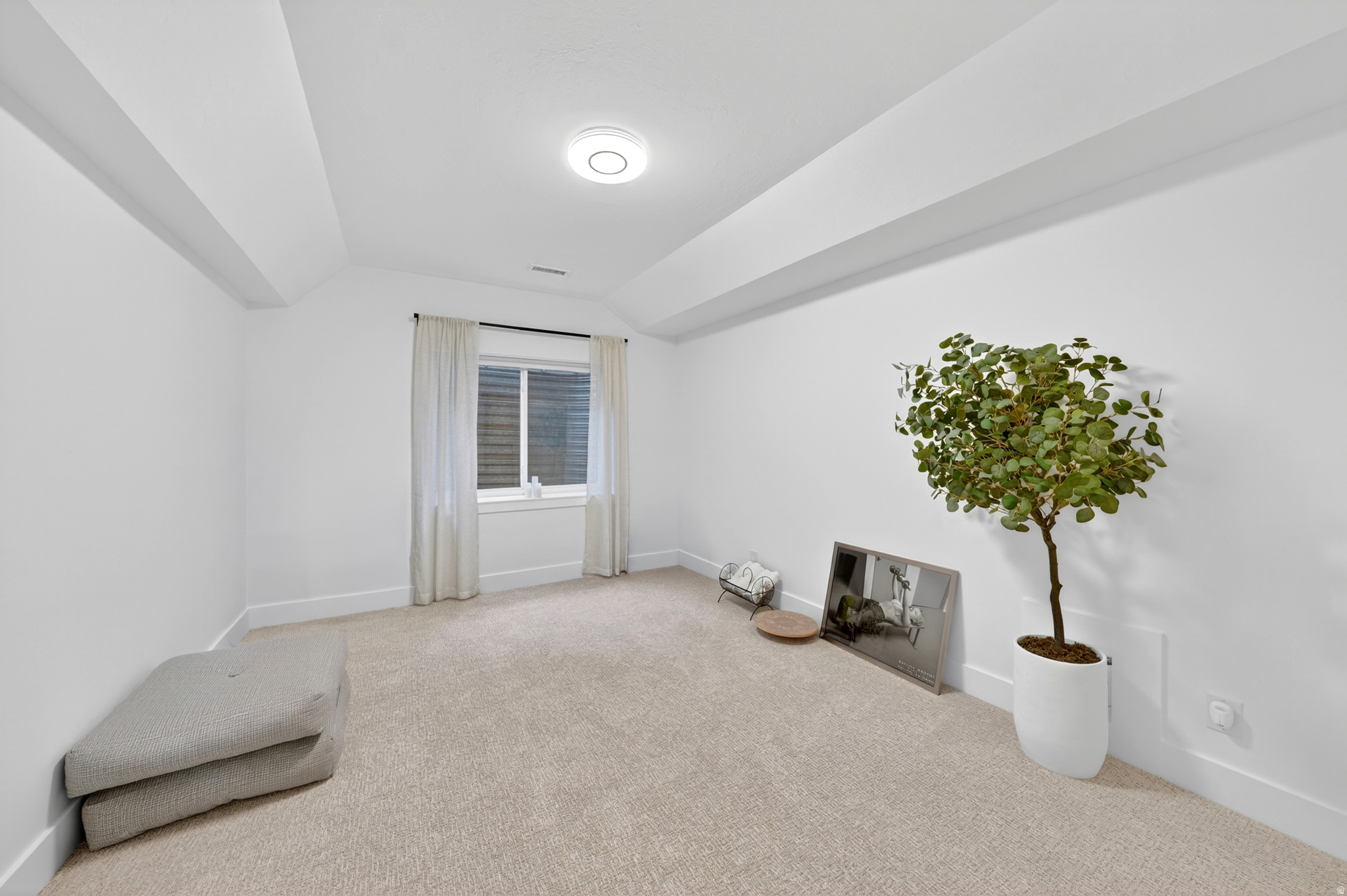 ENSIGN DOWNS PLAT H - Residential