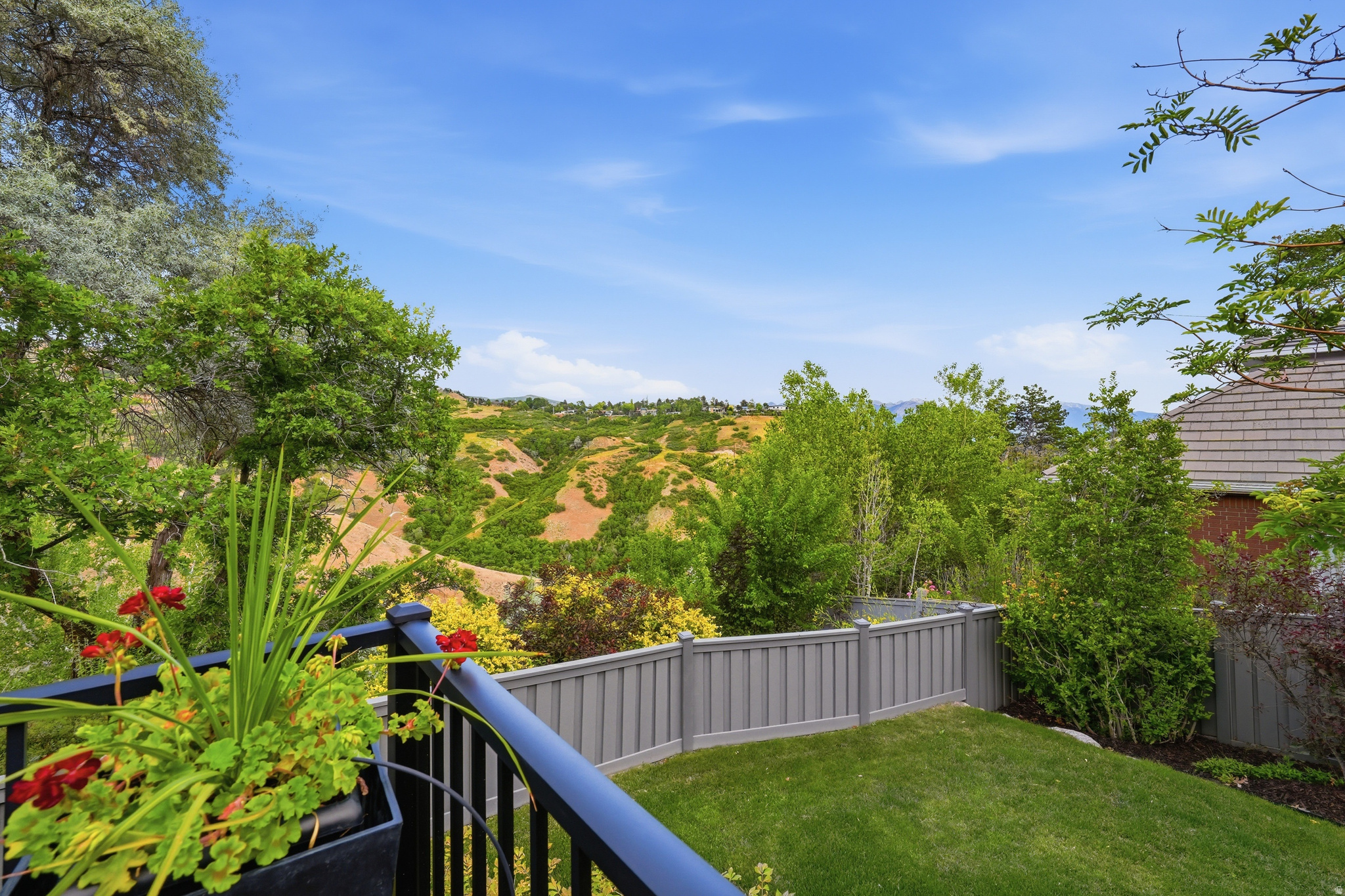 ENSIGN DOWNS PLAT H - Residential
