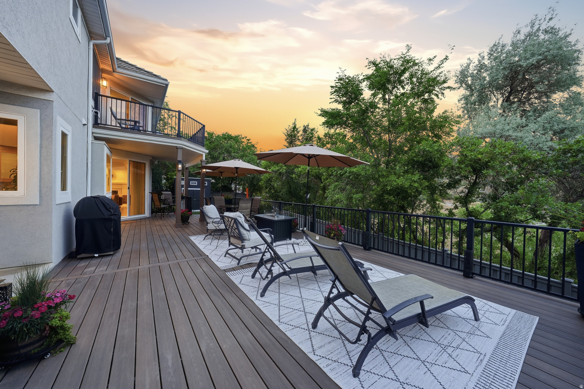 ENSIGN DOWNS PLAT H - Residential