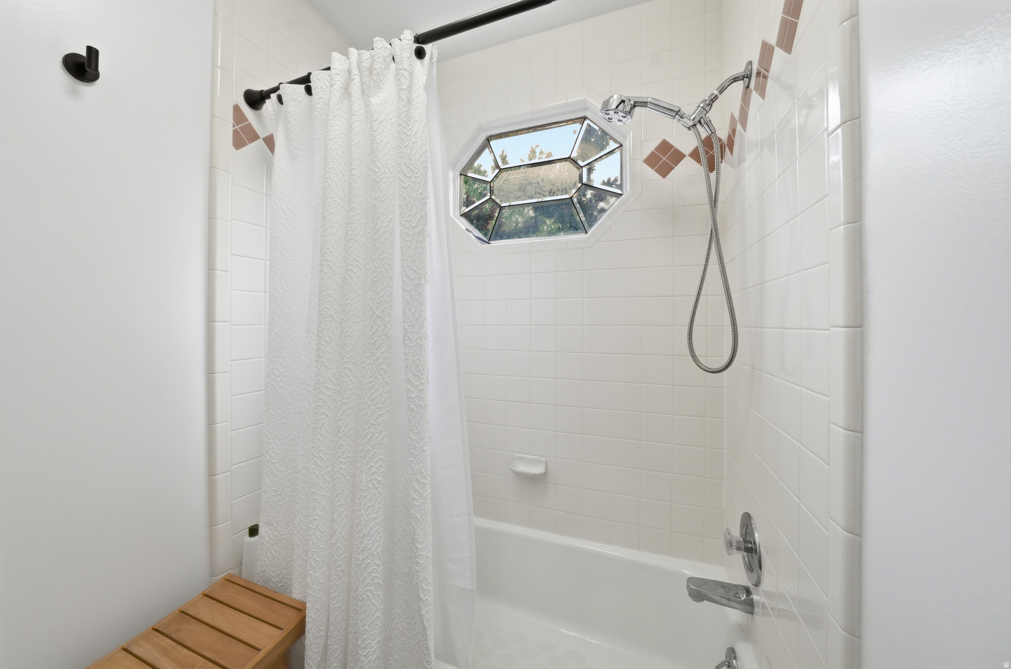 ENSIGN DOWNS PLAT H - Residential