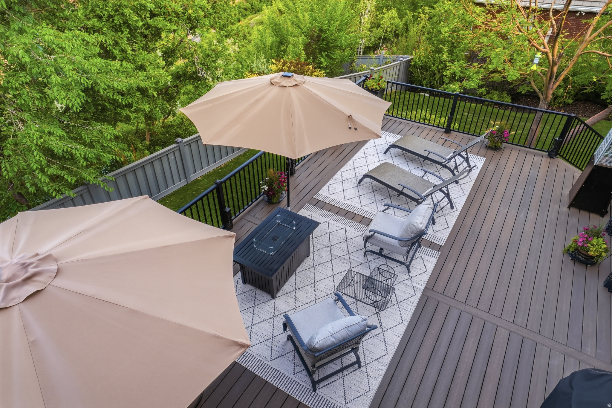 ENSIGN DOWNS PLAT H - Residential