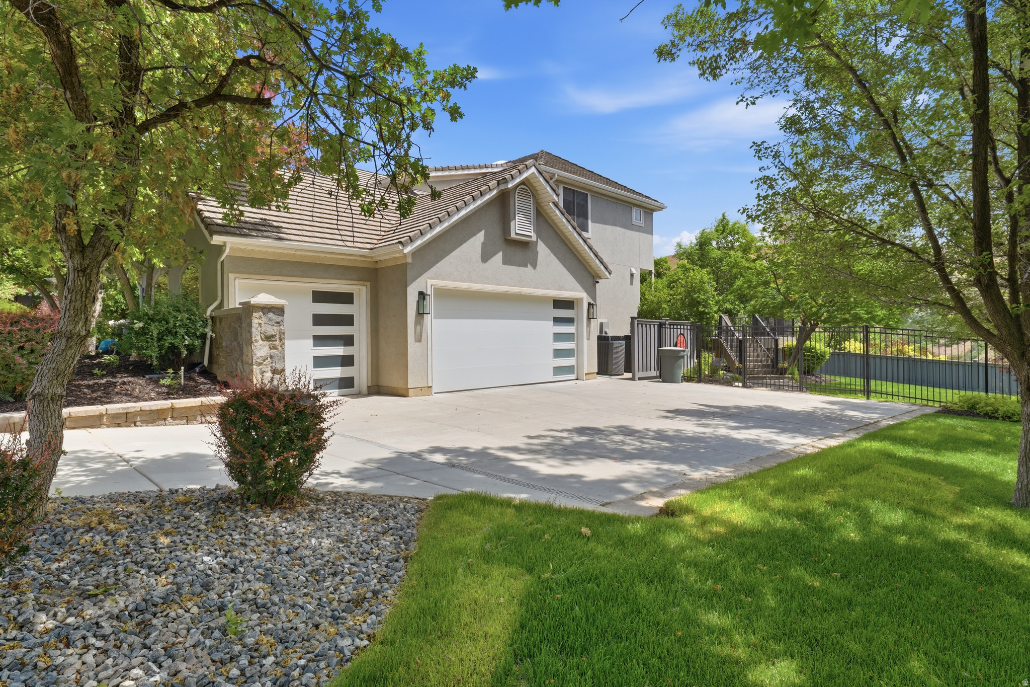 ENSIGN DOWNS PLAT H - Residential