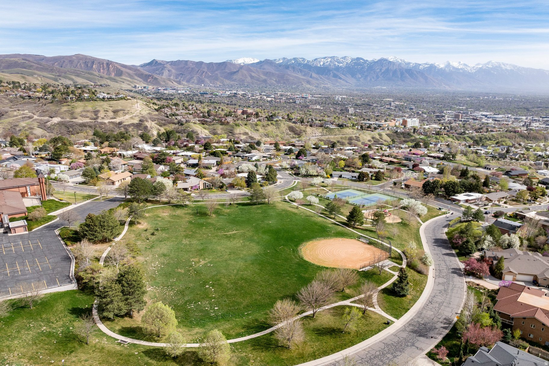 ENSIGN DOWNS - Residential