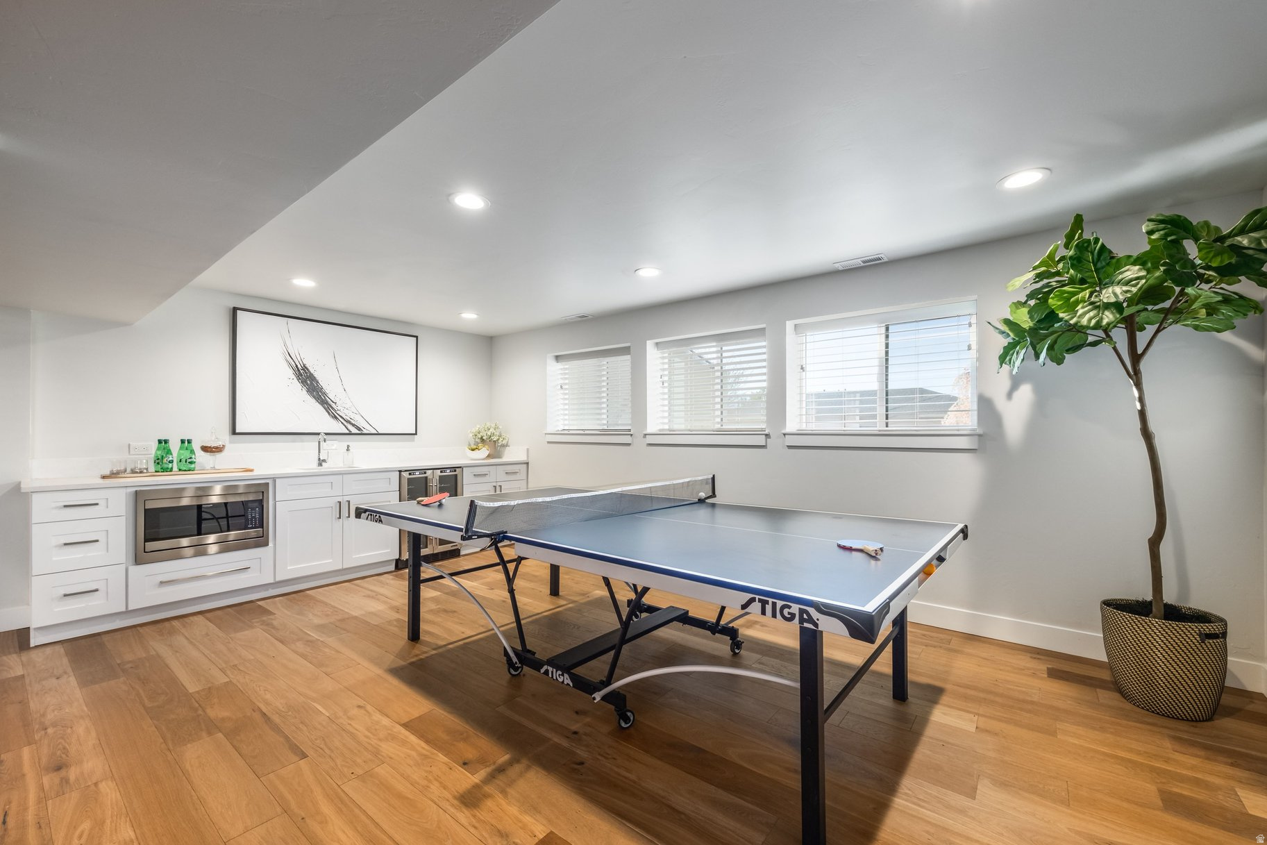 ENSIGN DOWNS - Residential