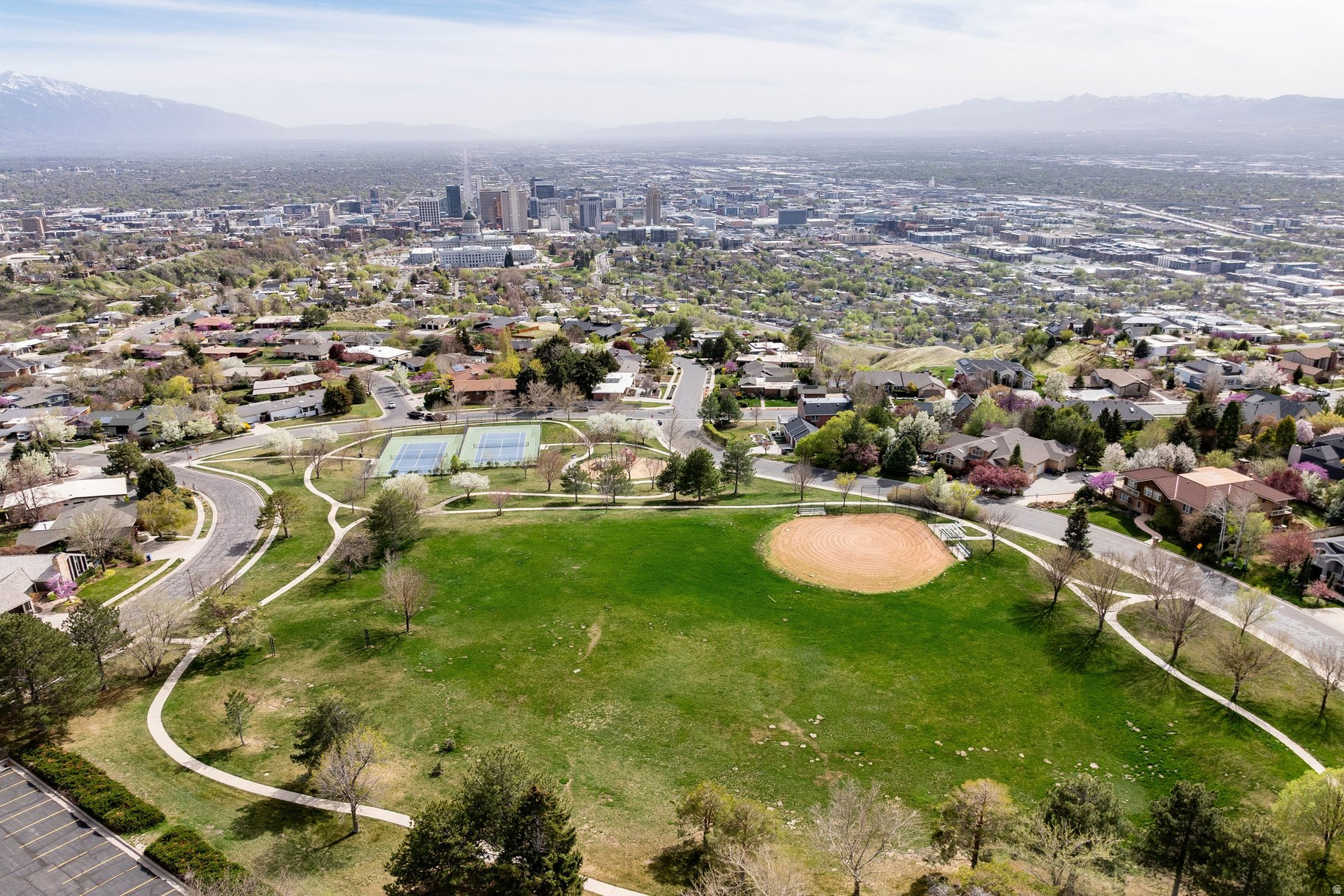 ENSIGN DOWNS - Residential