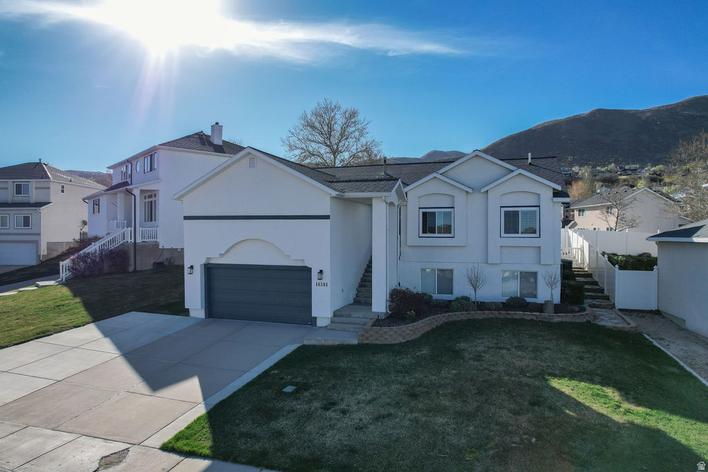SOUTH MOUNTAIN - Residential