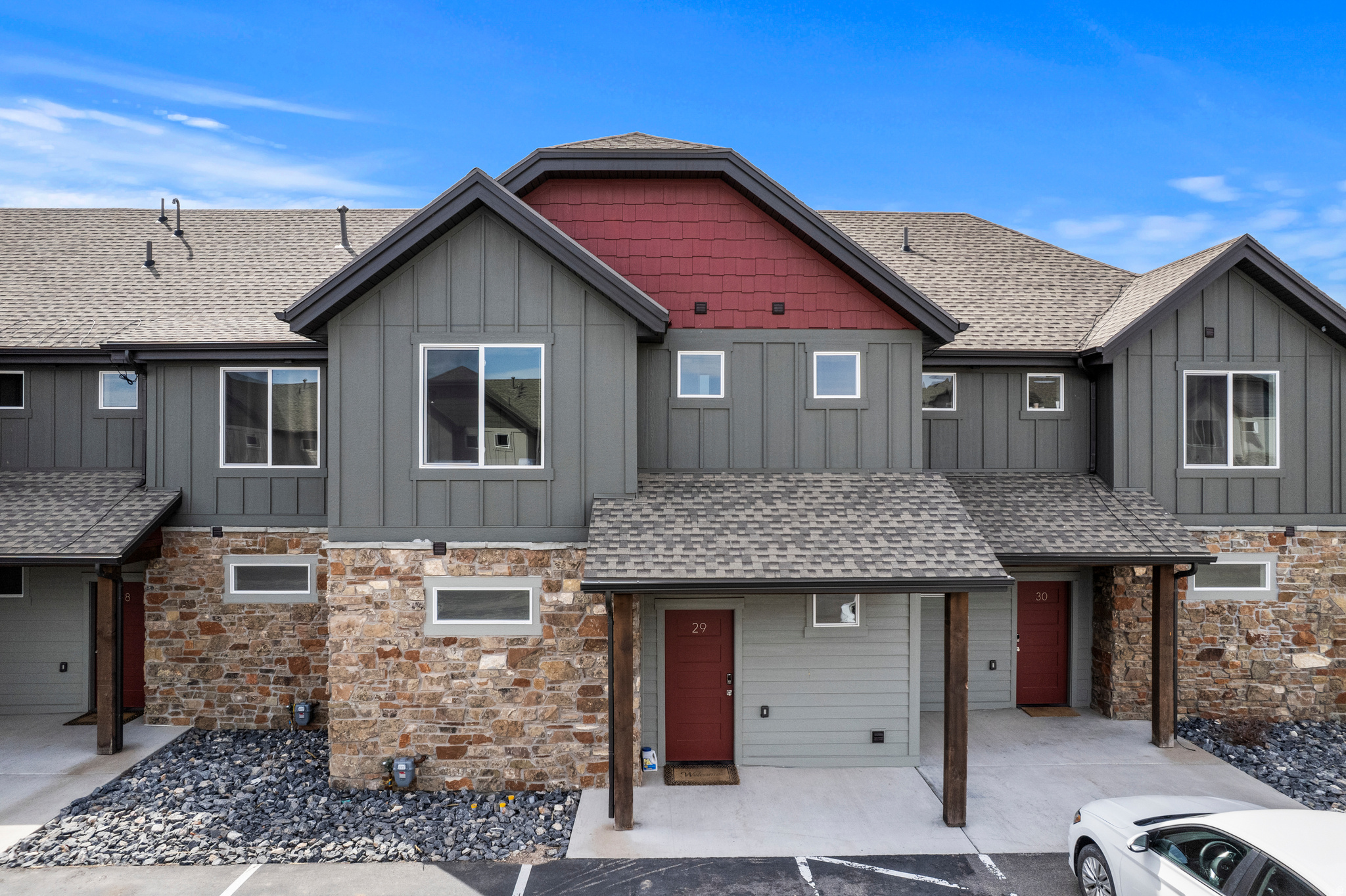 WATERDANCE - Residential