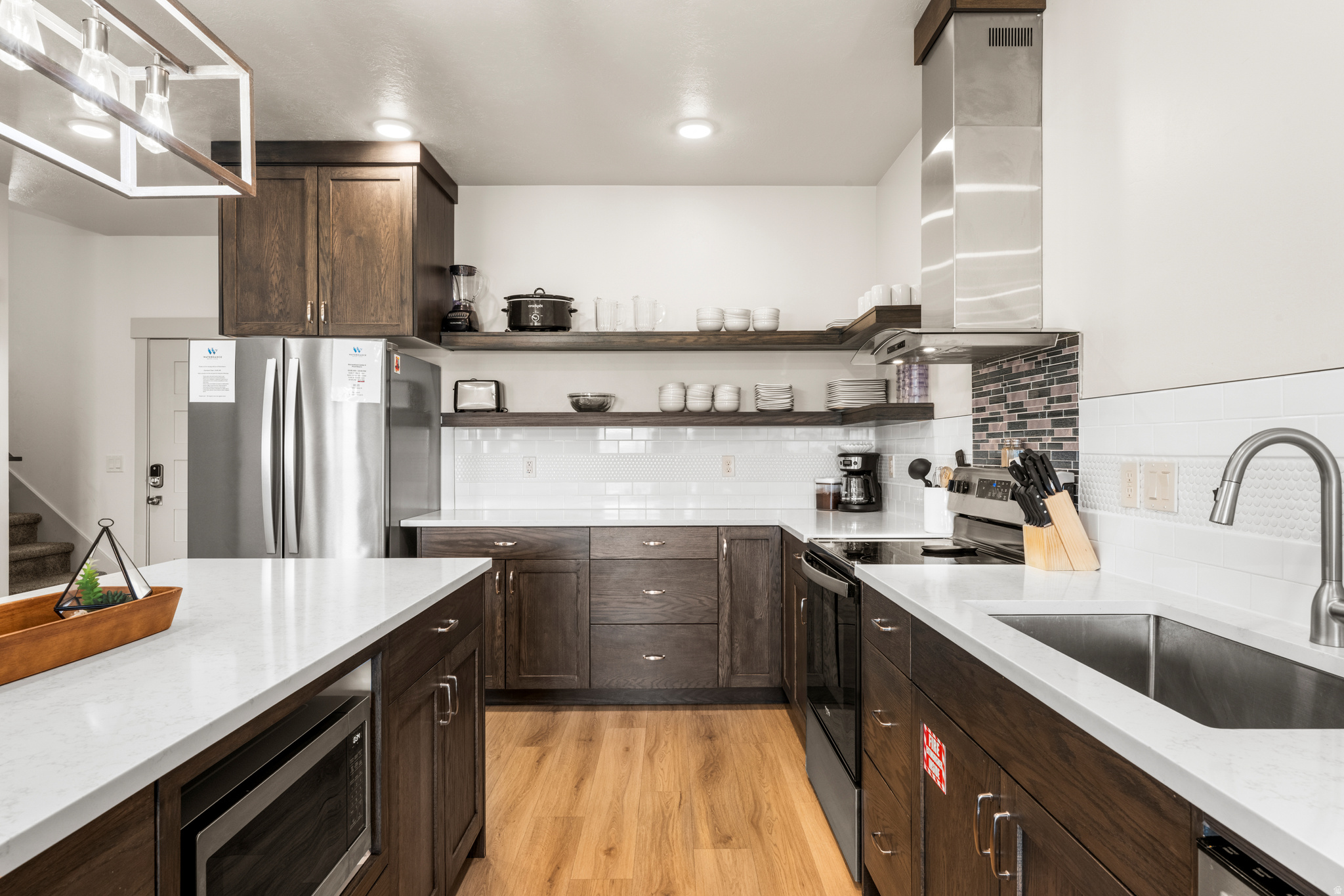 WATERDANCE - Residential