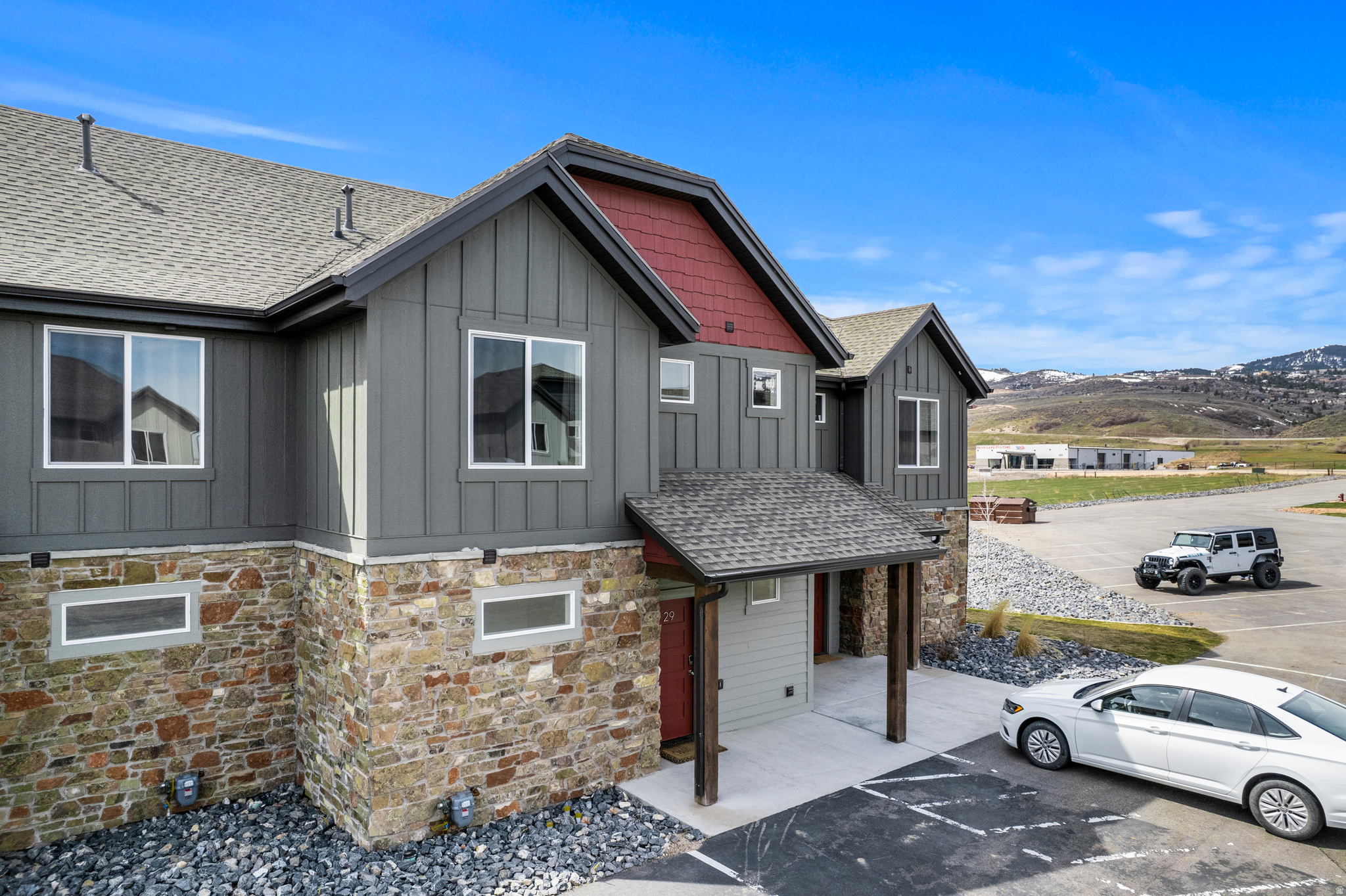 WATERDANCE - Residential