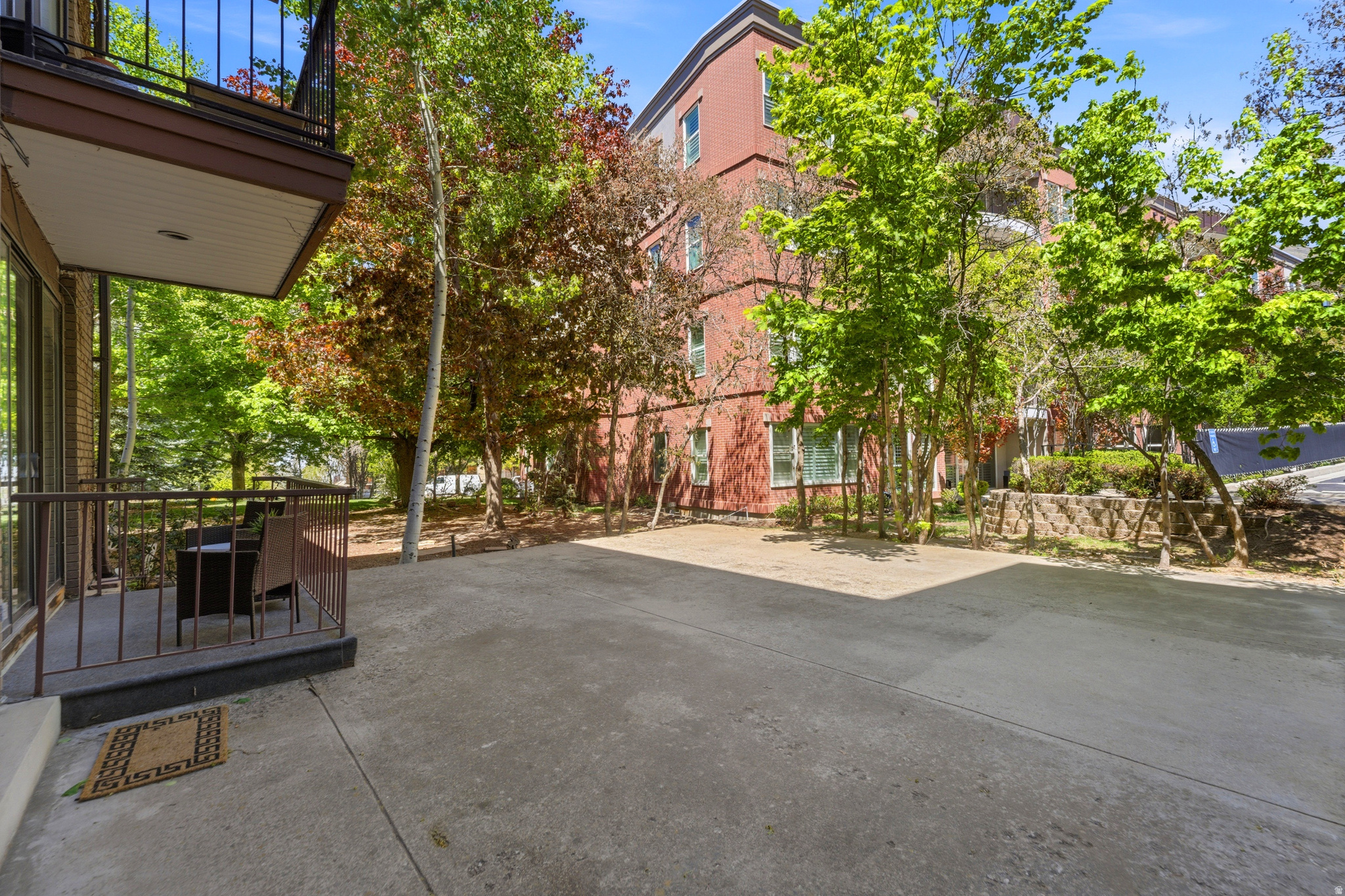 OAKWOOD GARDENS - Residential