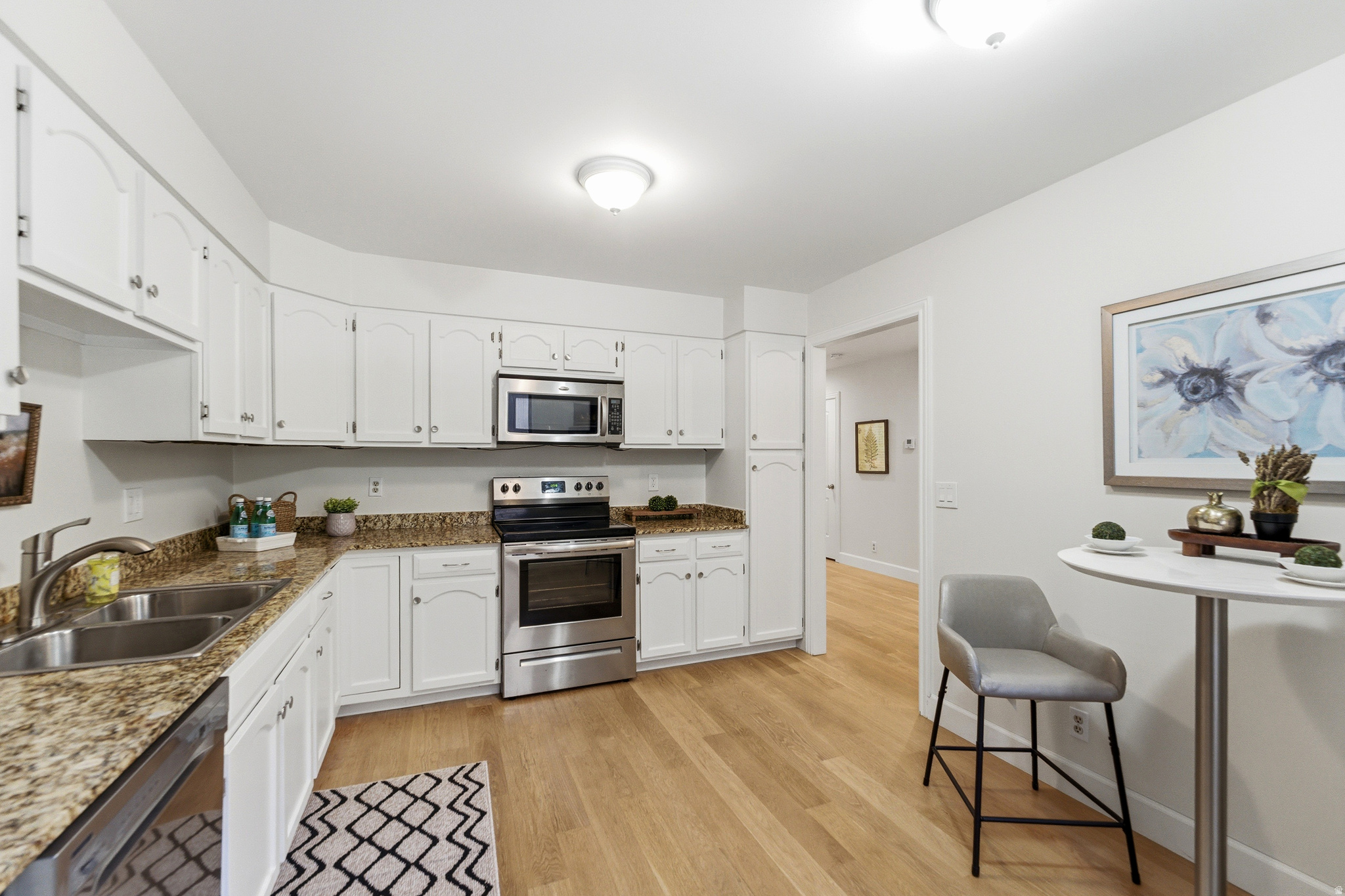OAKWOOD GARDENS - Residential