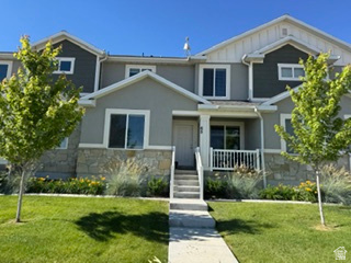 Gorgeous fully finished 4 bedroom 3 and 1/2 bath. Like new. Stainless steel appliances, Alder cabinets, granite countertops, water softener, LVP and carpet flooring. Oversized 24'x24' garage. Great location. Close to Elementary school.