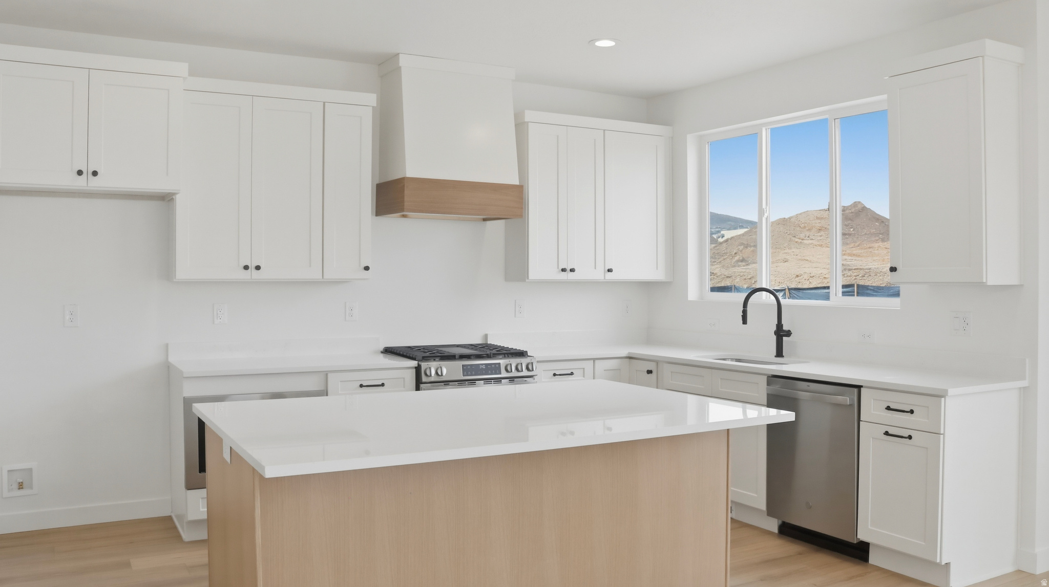 OQUIRRH WEST - Residential