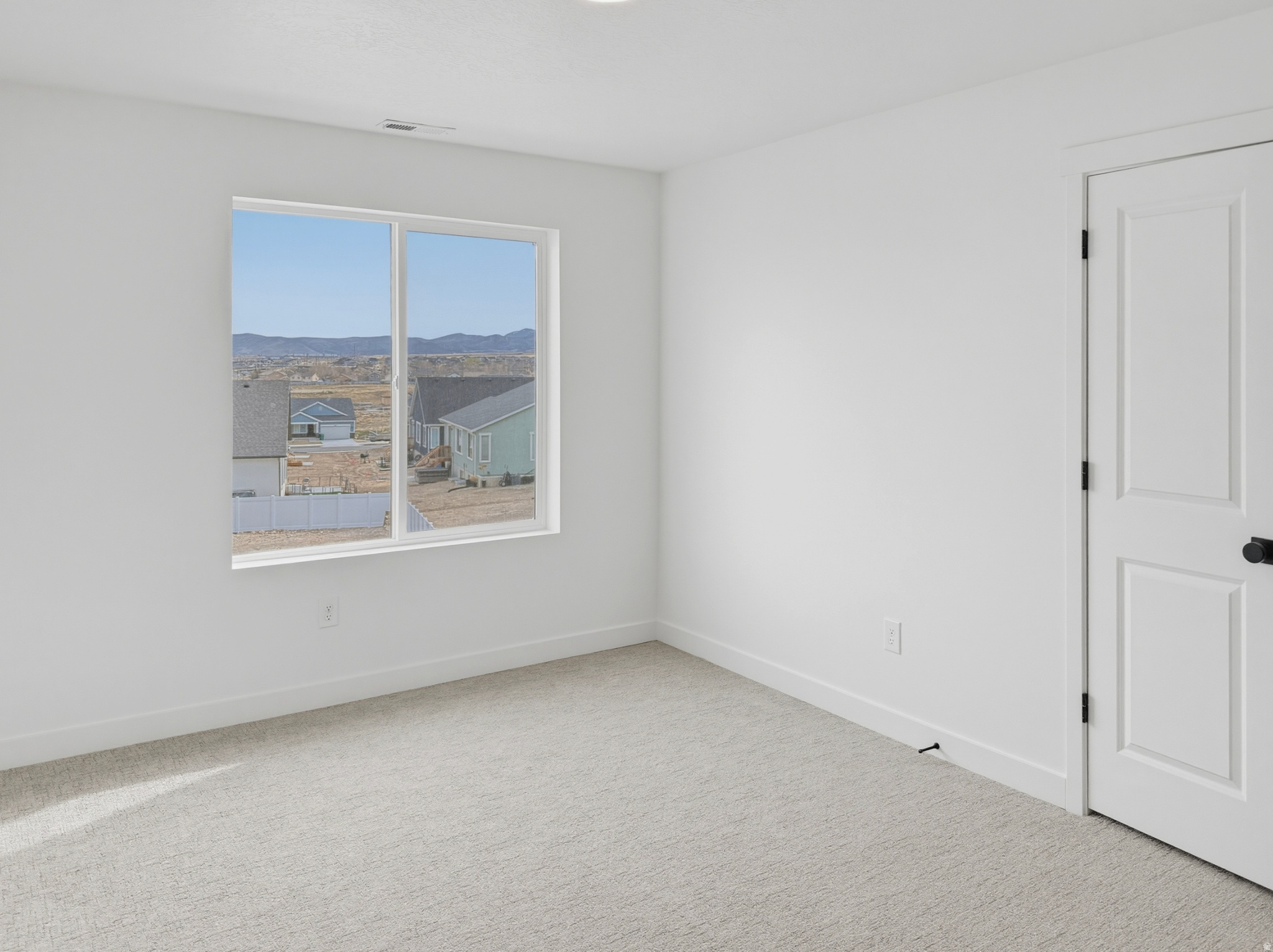 OQUIRRH WEST - Residential