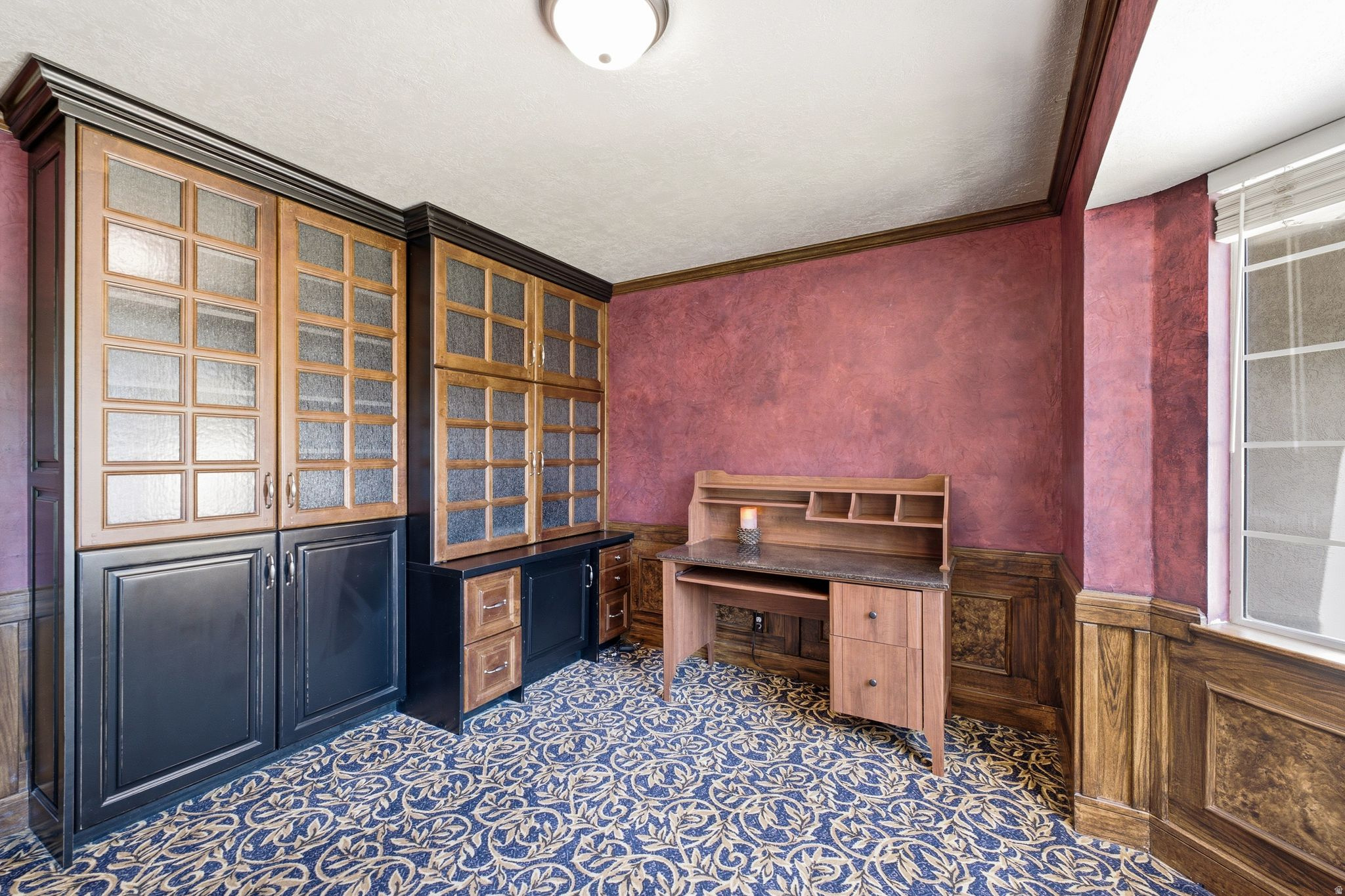 HIDDEN VALLEY COUNTRY CLUB ESTATES - Residential