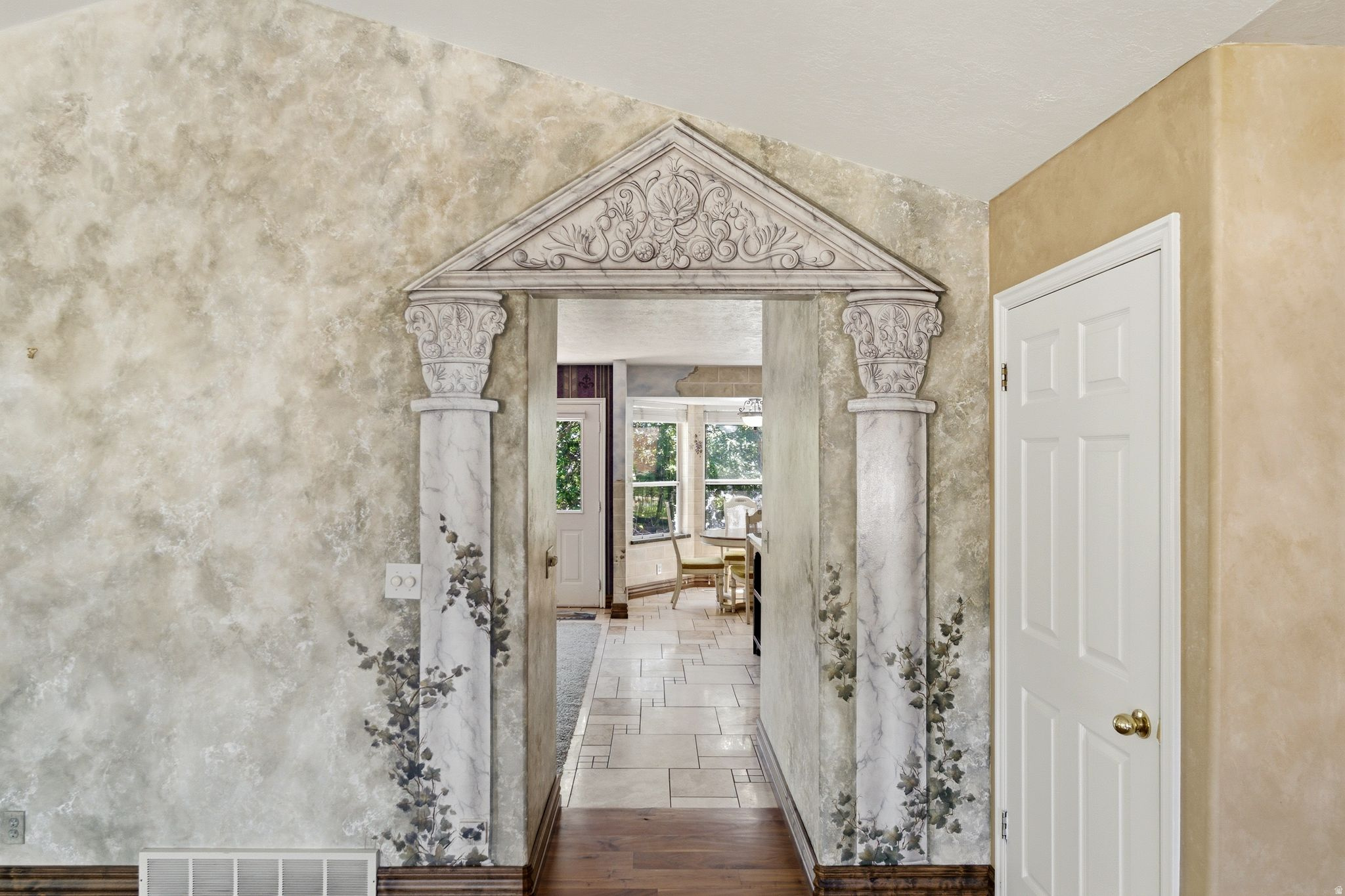 HIDDEN VALLEY COUNTRY CLUB ESTATES - Residential