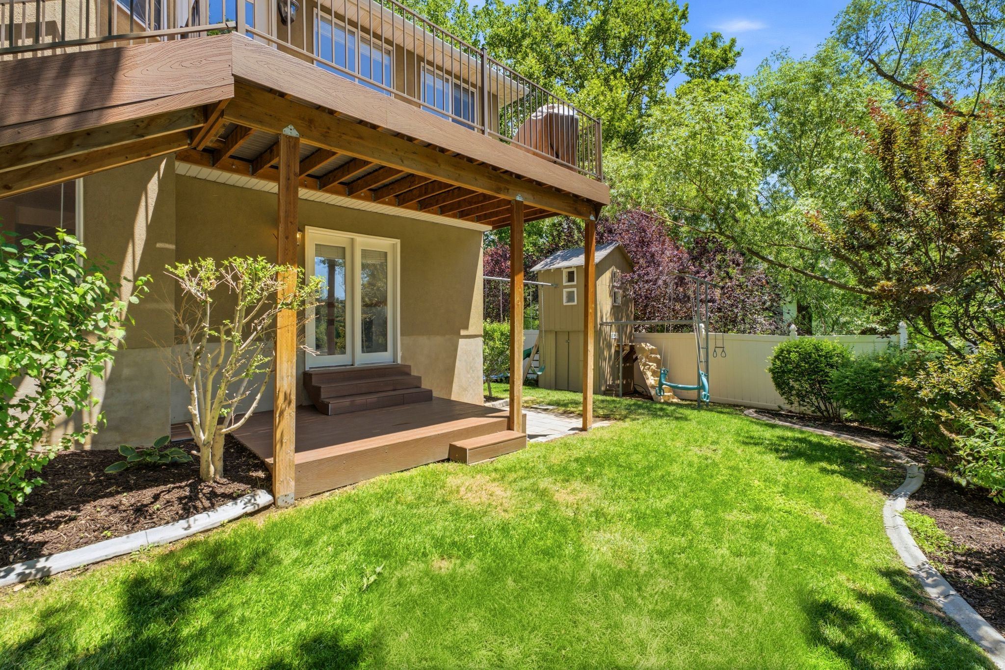 HIDDEN VALLEY COUNTRY CLUB ESTATES - Residential